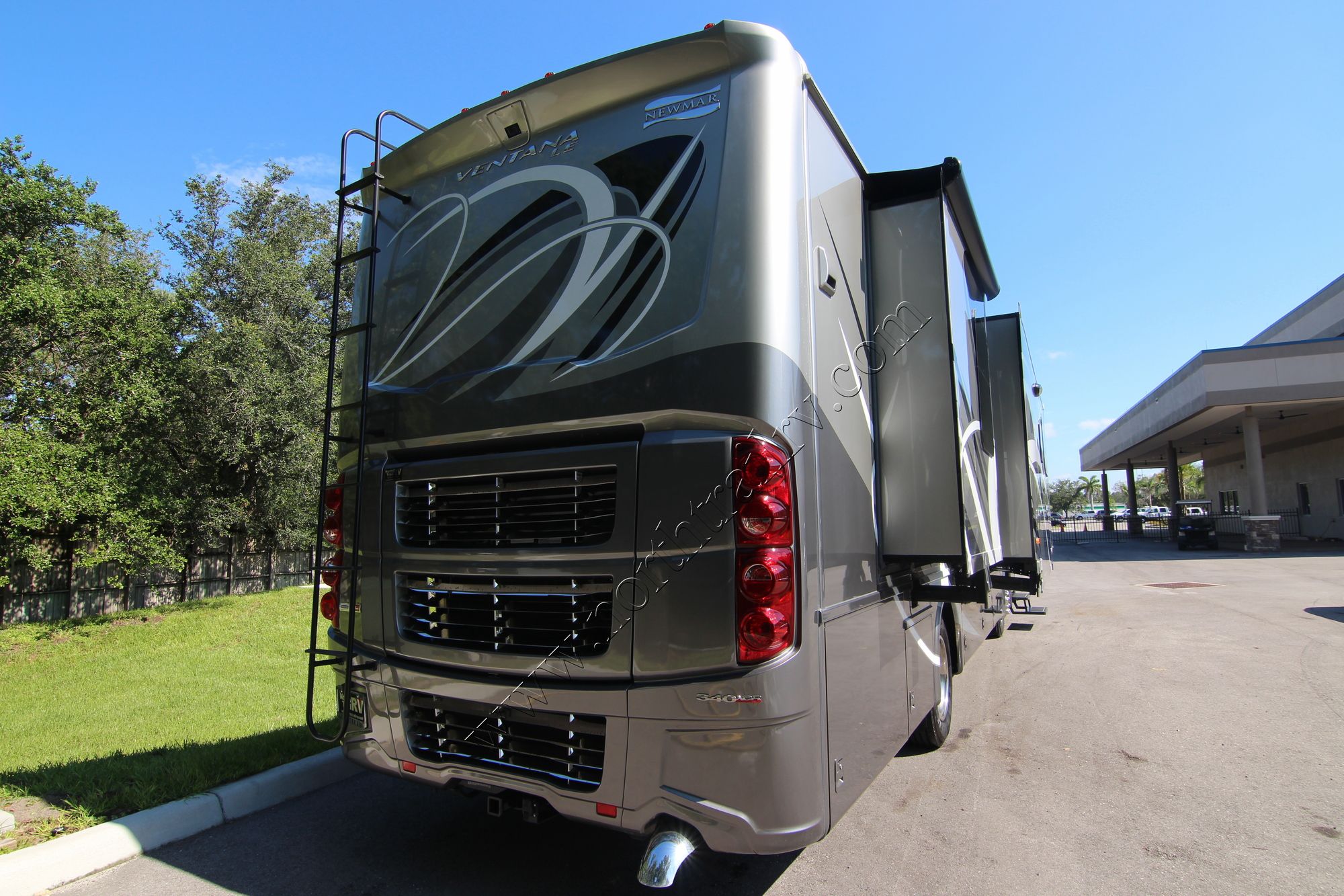 New 2019 Newmar Ventana Le 3412 Class A  For Sale