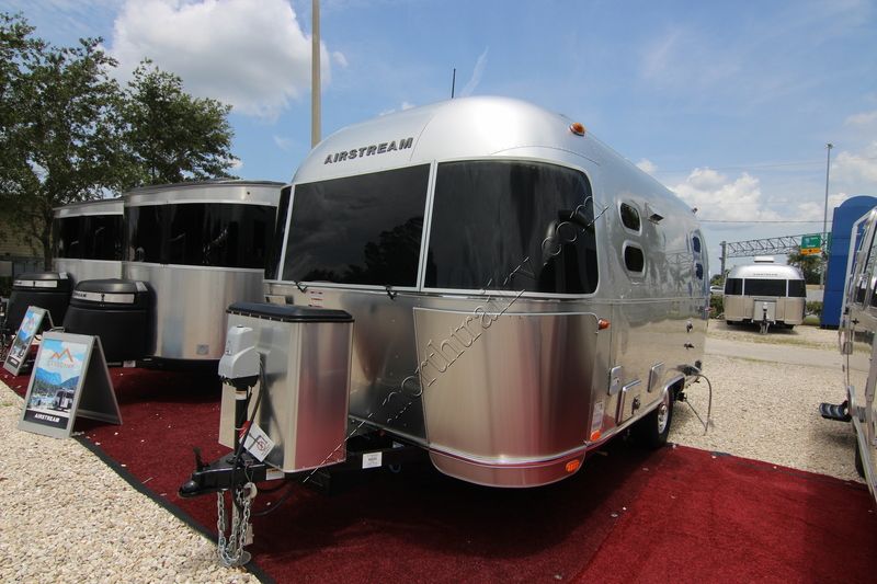 2019 Airstream Flying Cloud 19cb Travel Trailer Stock 11690