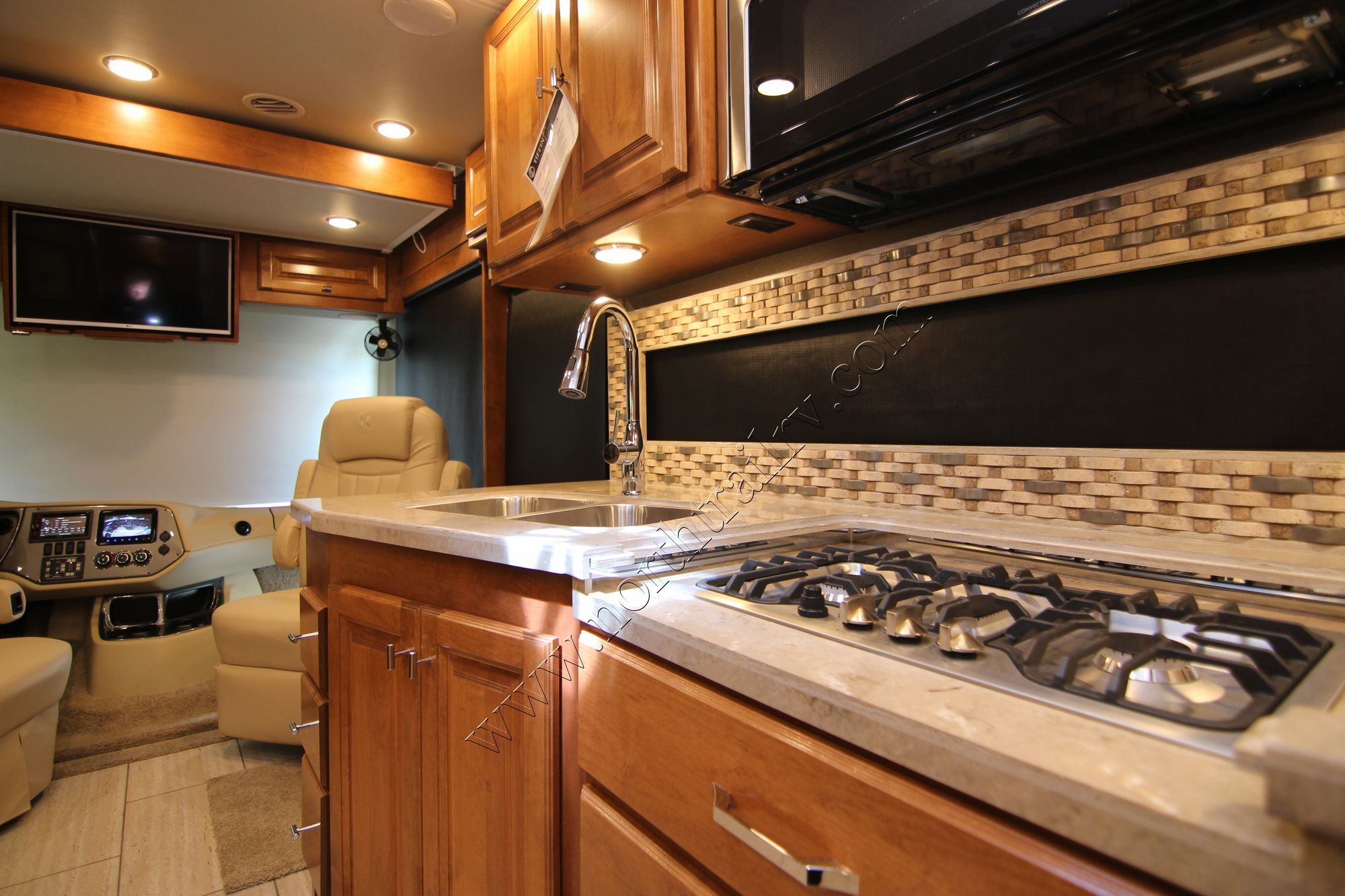 New 2019 Tiffin Motor Homes Allegro 32SA Class A  For Sale