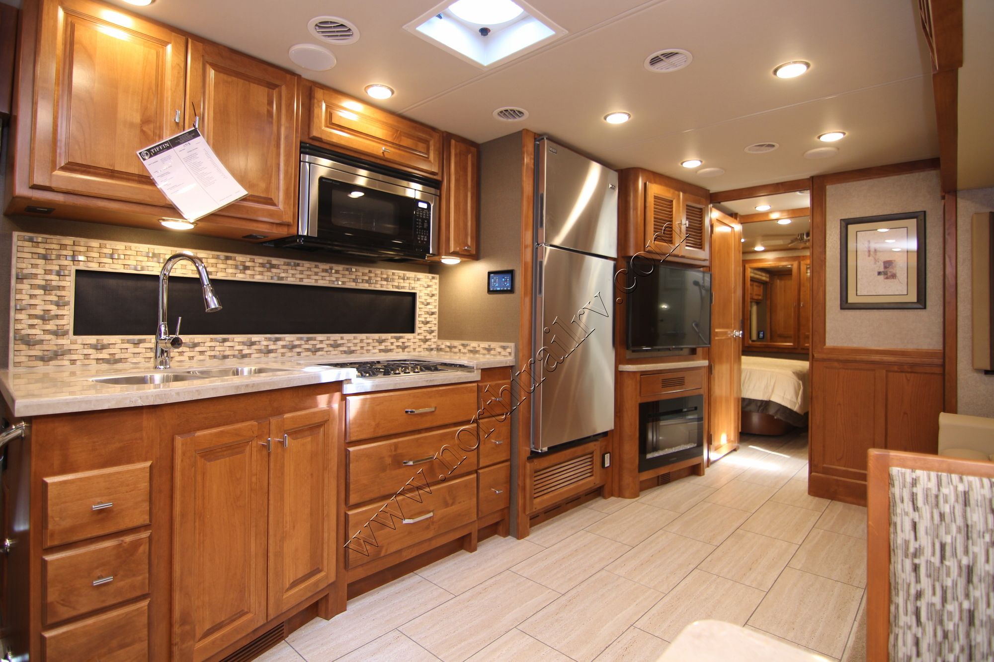 New 2019 Tiffin Motor Homes Allegro 32SA Class A  For Sale