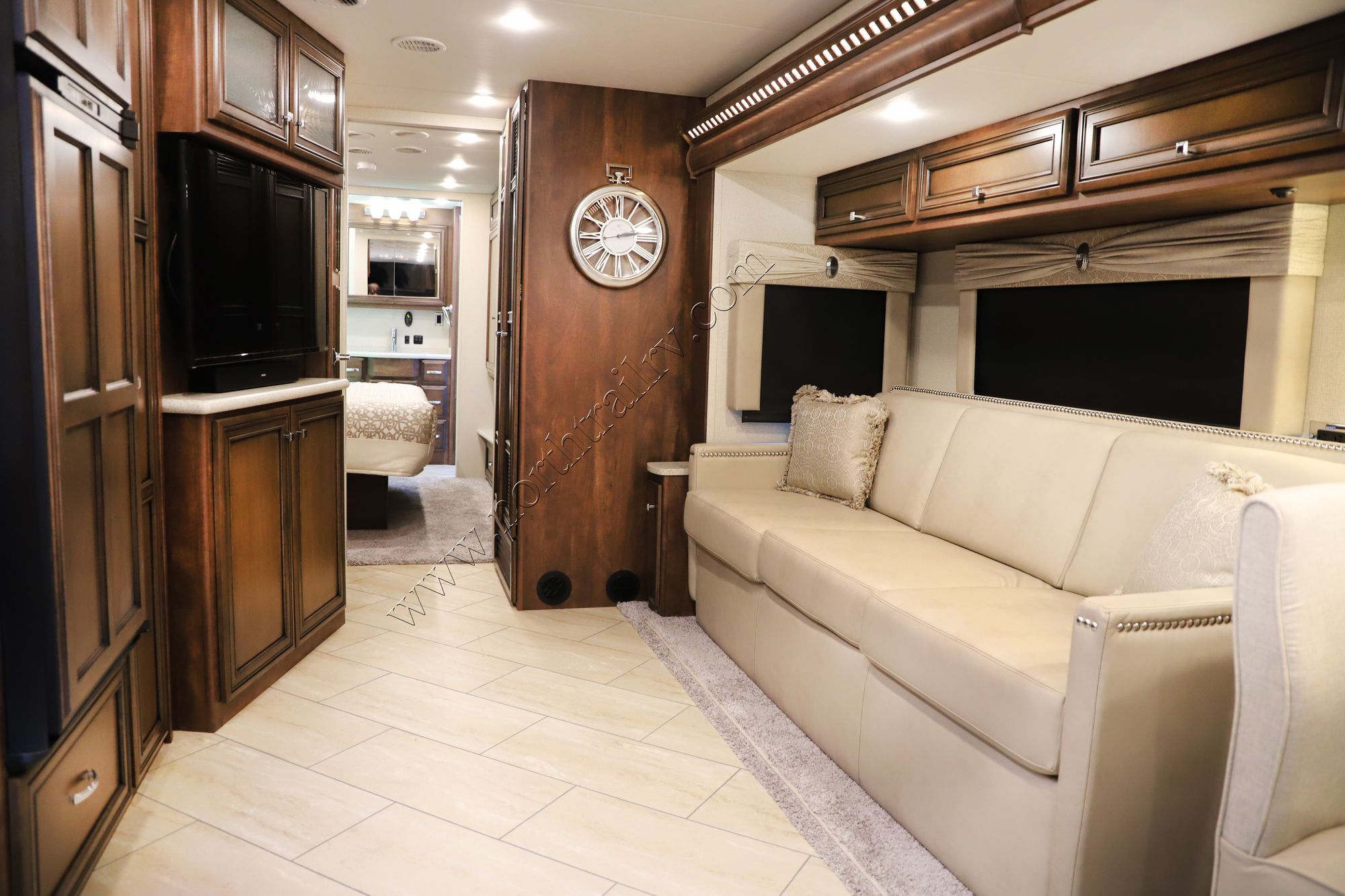 New 2019 Newmar Bay Star 3609 Class A  For Sale