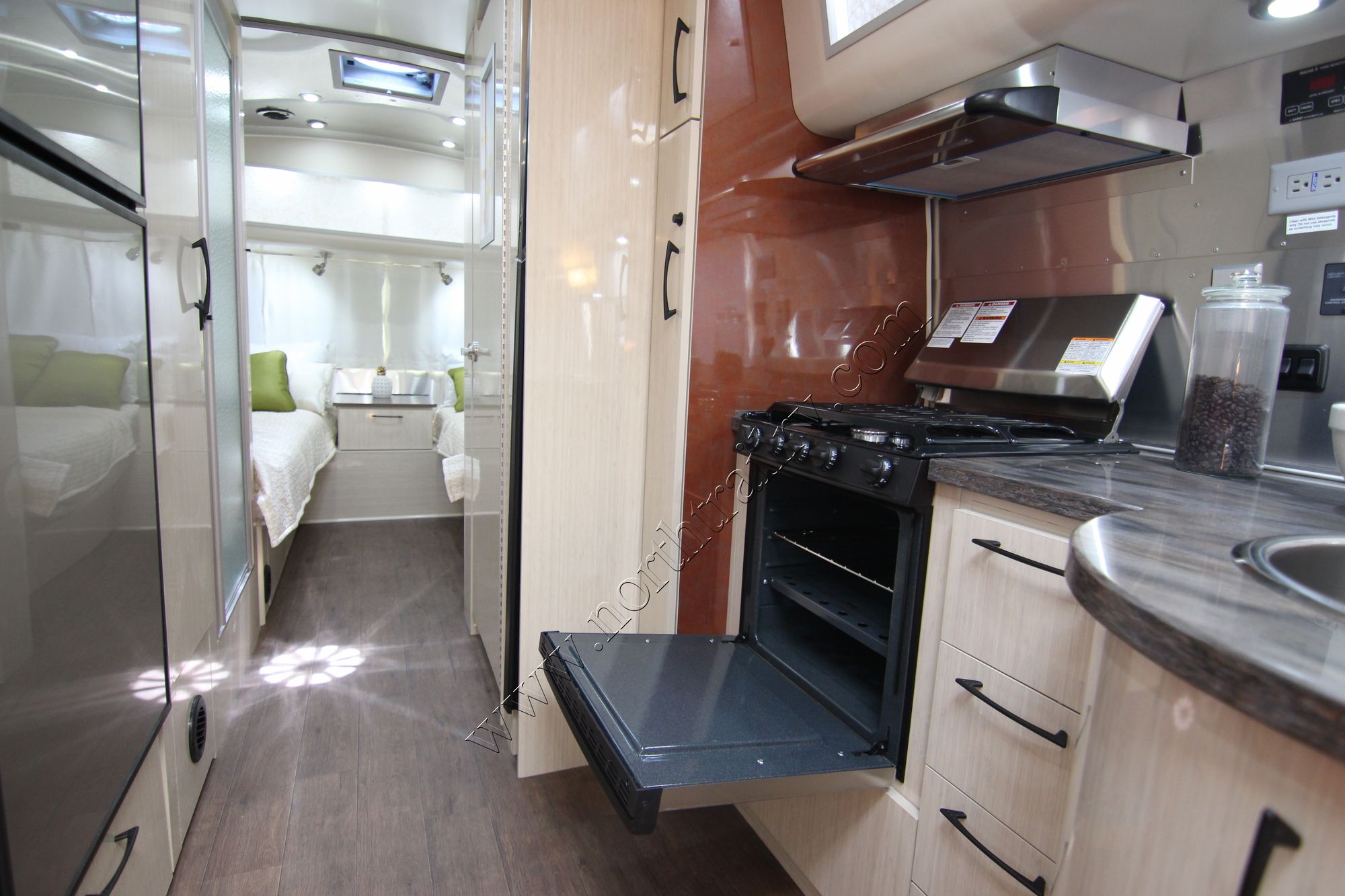 New 2019 Airstream Intl Serenity 25FB Travel Trailer  For Sale