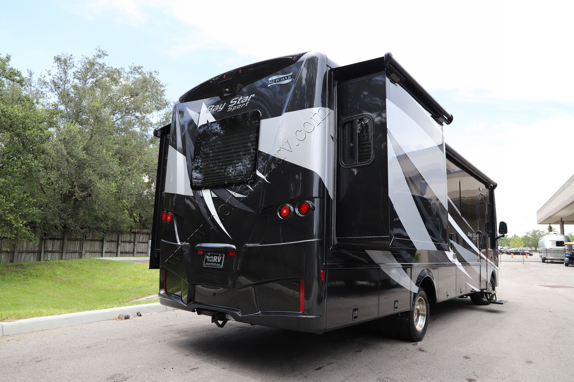 New 2019 Newmar Bay Star Sport 3014 Class A  For Sale