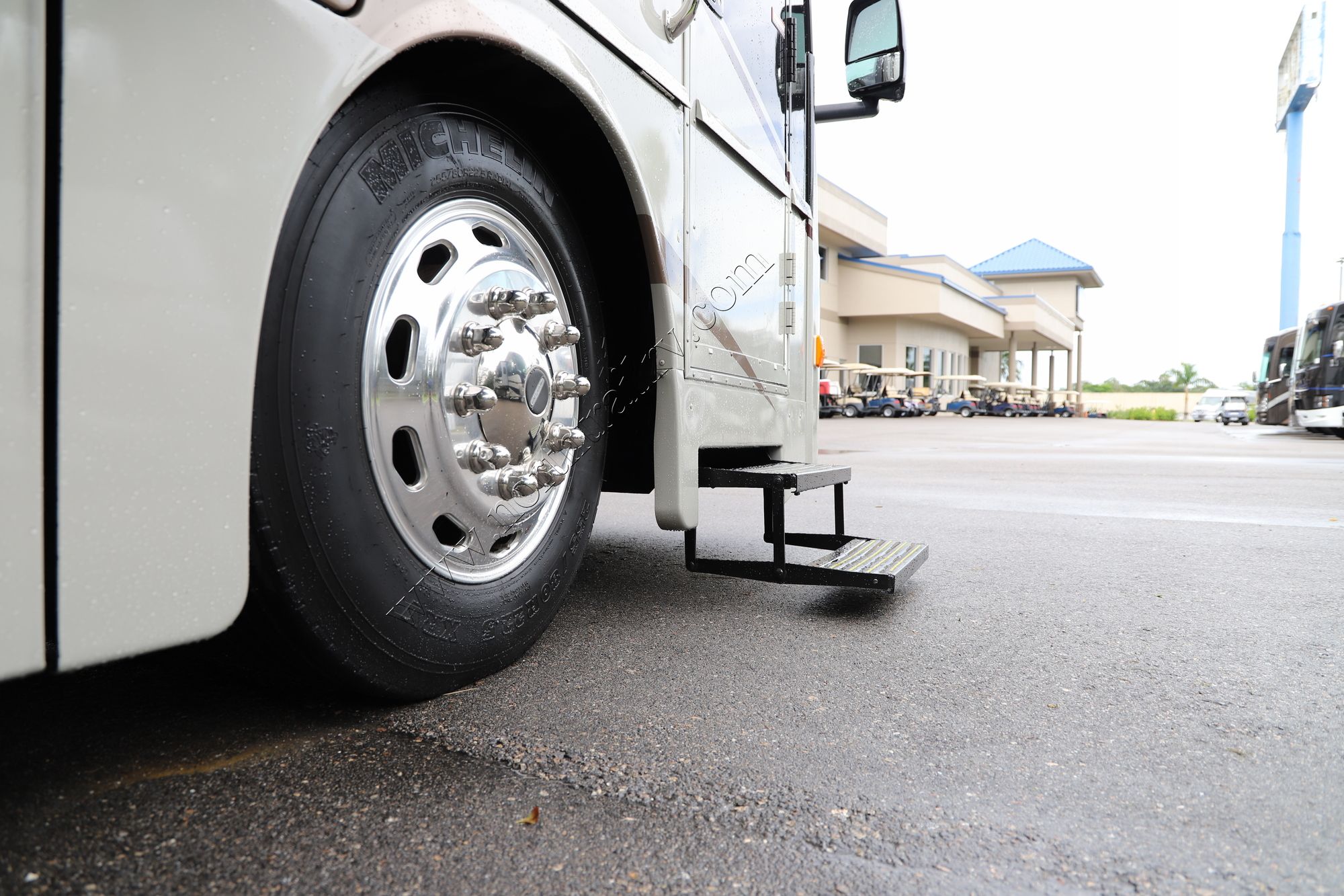 Used 2014 Itasca Solei 38R Class A  For Sale