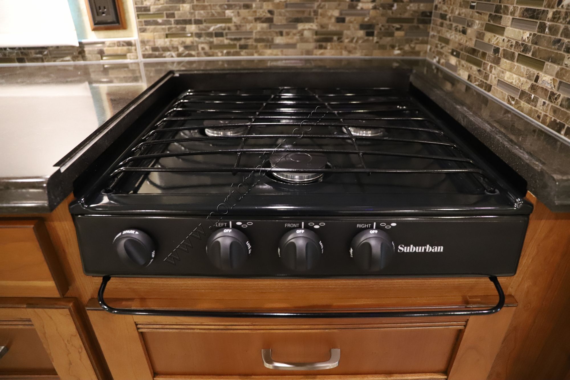 Used 2014 Itasca Solei 38R Class A  For Sale