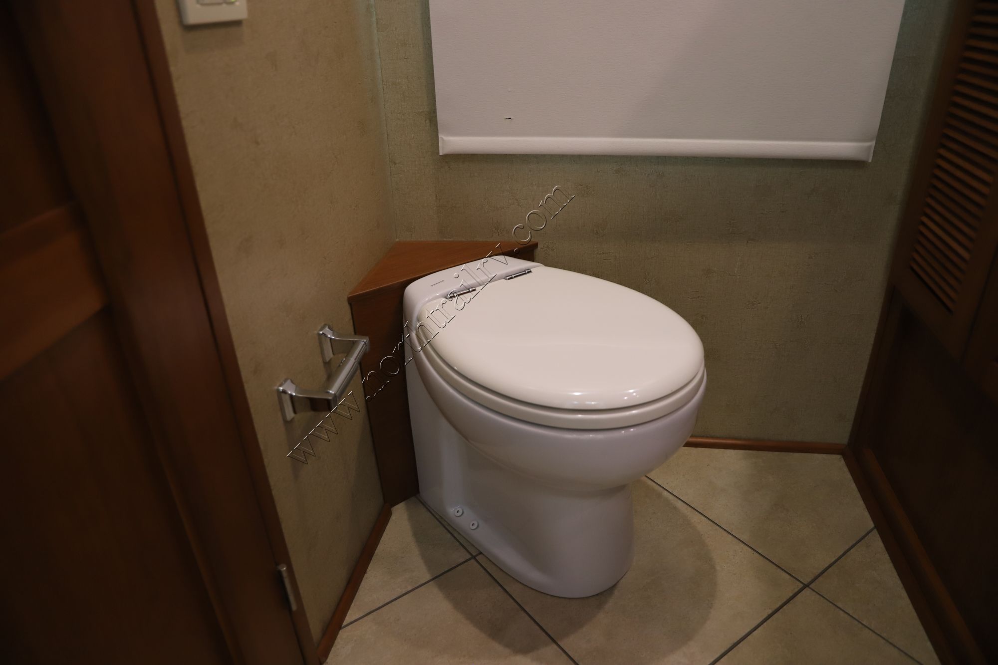 Used 2014 Itasca Solei 38R Class A  For Sale