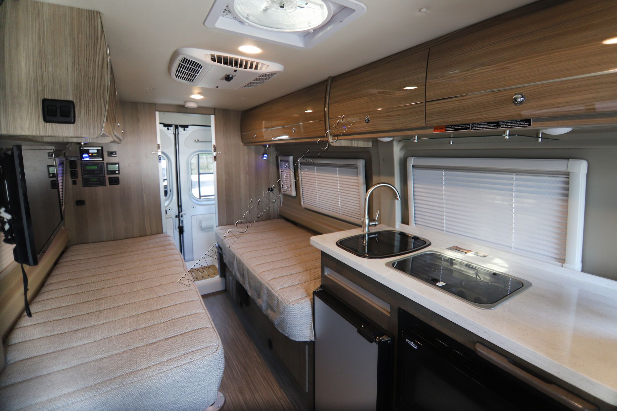 New 2019 Winnebago Travato 259K Class B  For Sale