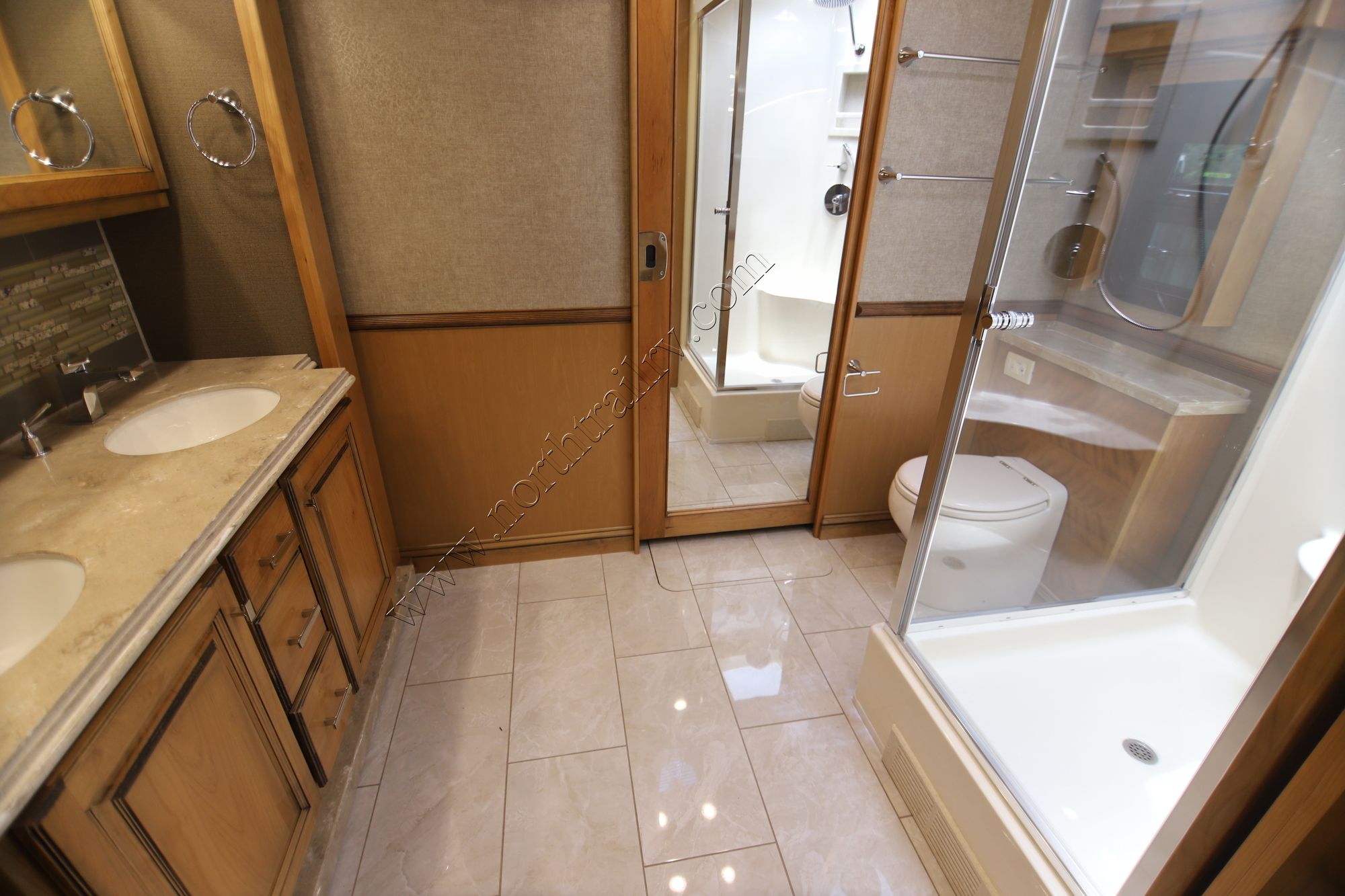 Used 2018 Tiffin Motor Homes Phaeton 44OH Class A  For Sale