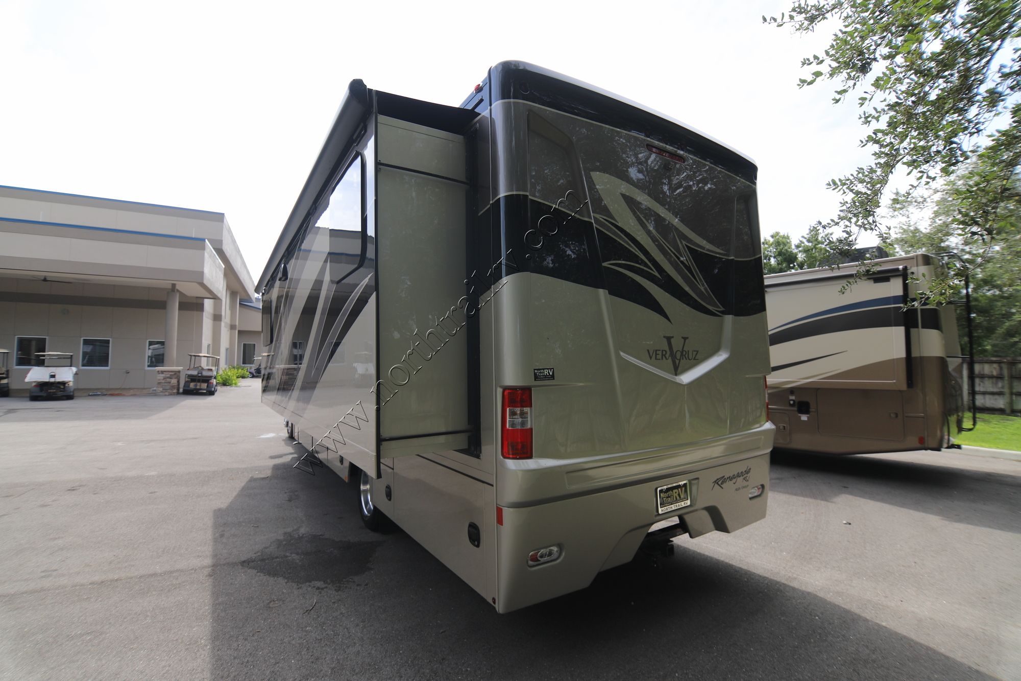 New 2019 Renegade Rv Veracruz 35 Class C  For Sale