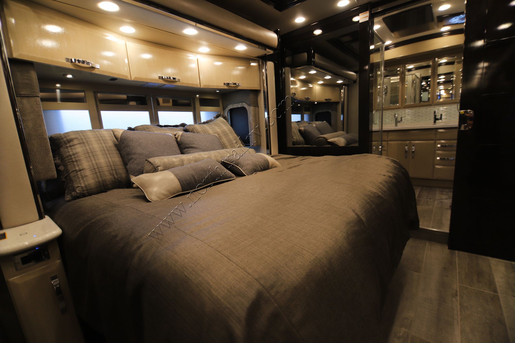 New 2019 Newmar King Aire 4534 Class A  For Sale