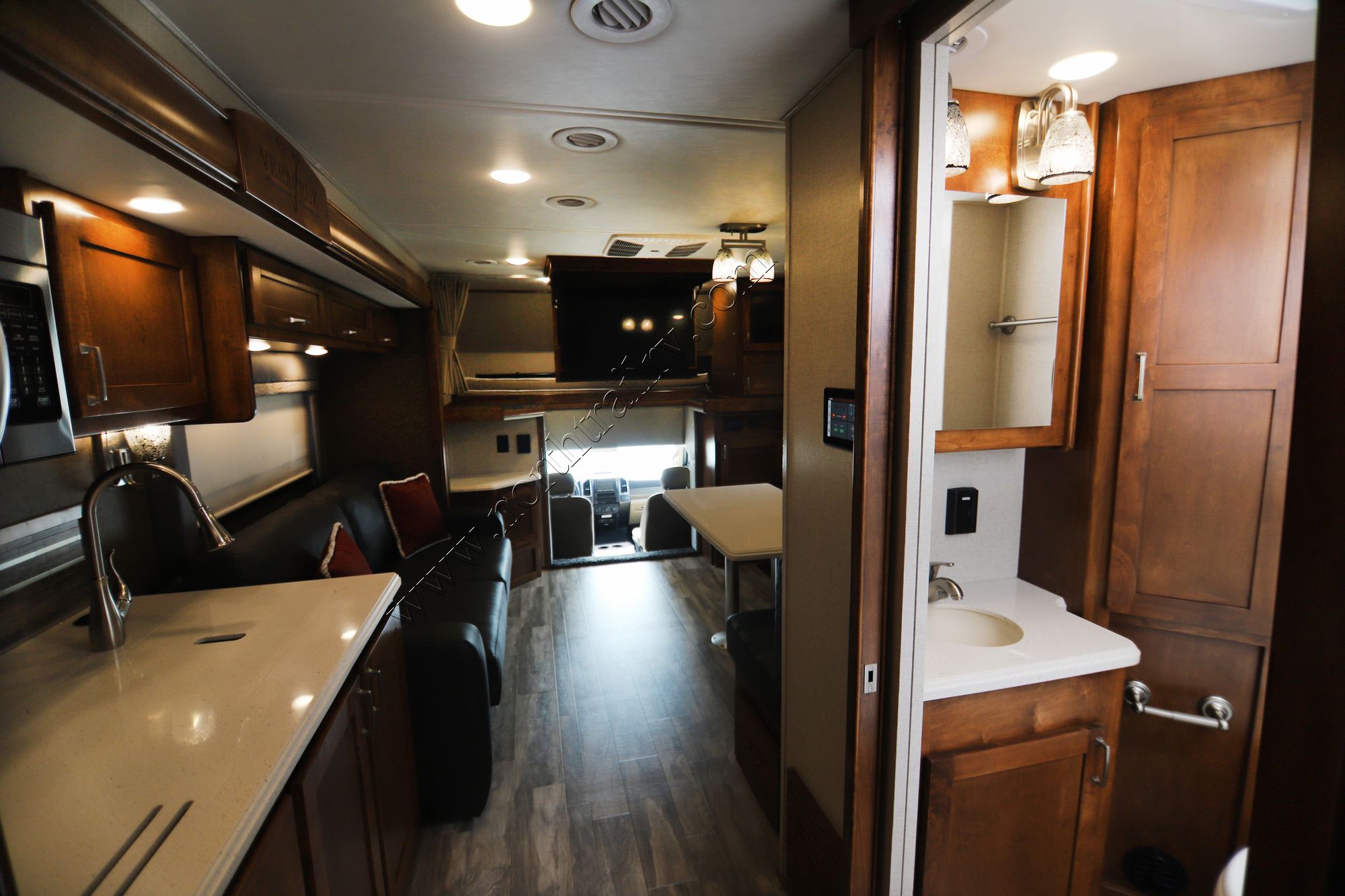 New 2019 Renegade Rv Veracruz 35 Class C  For Sale