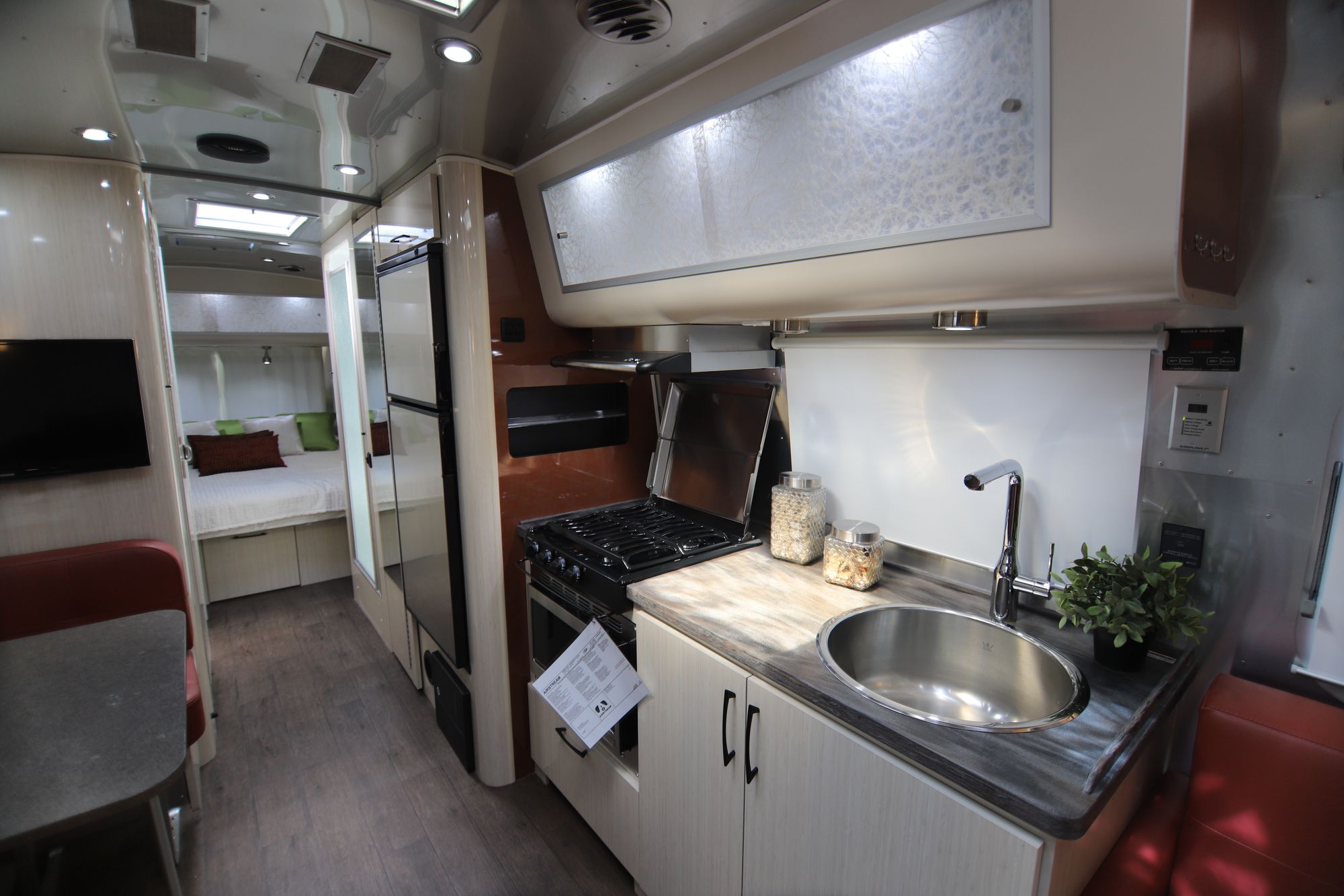 New 2019 Airstream Intl Serenity 28RB Travel Trailer  For Sale