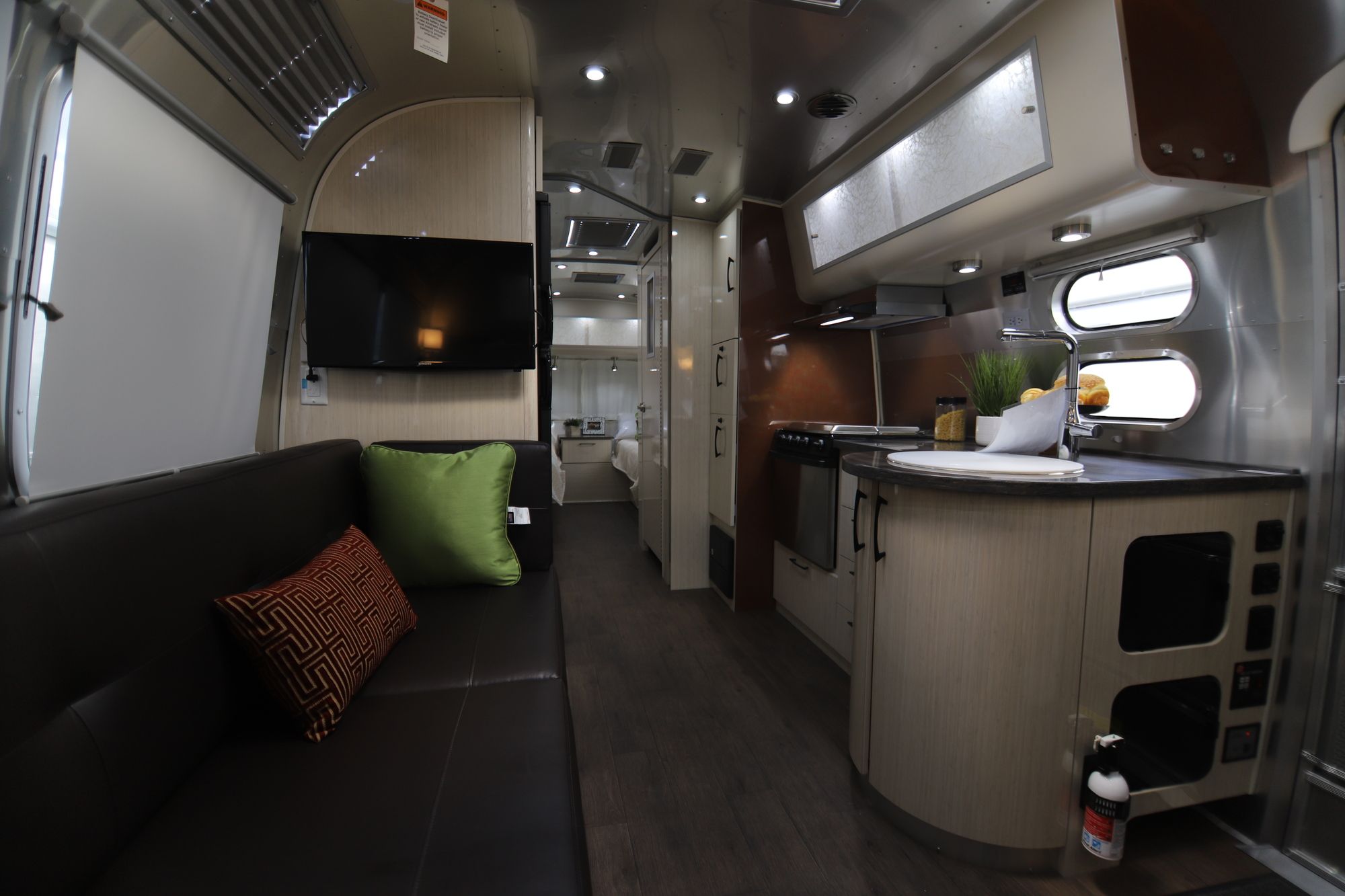 New 2019 Airstream Intl Serenity 27FB Travel Trailer  For Sale