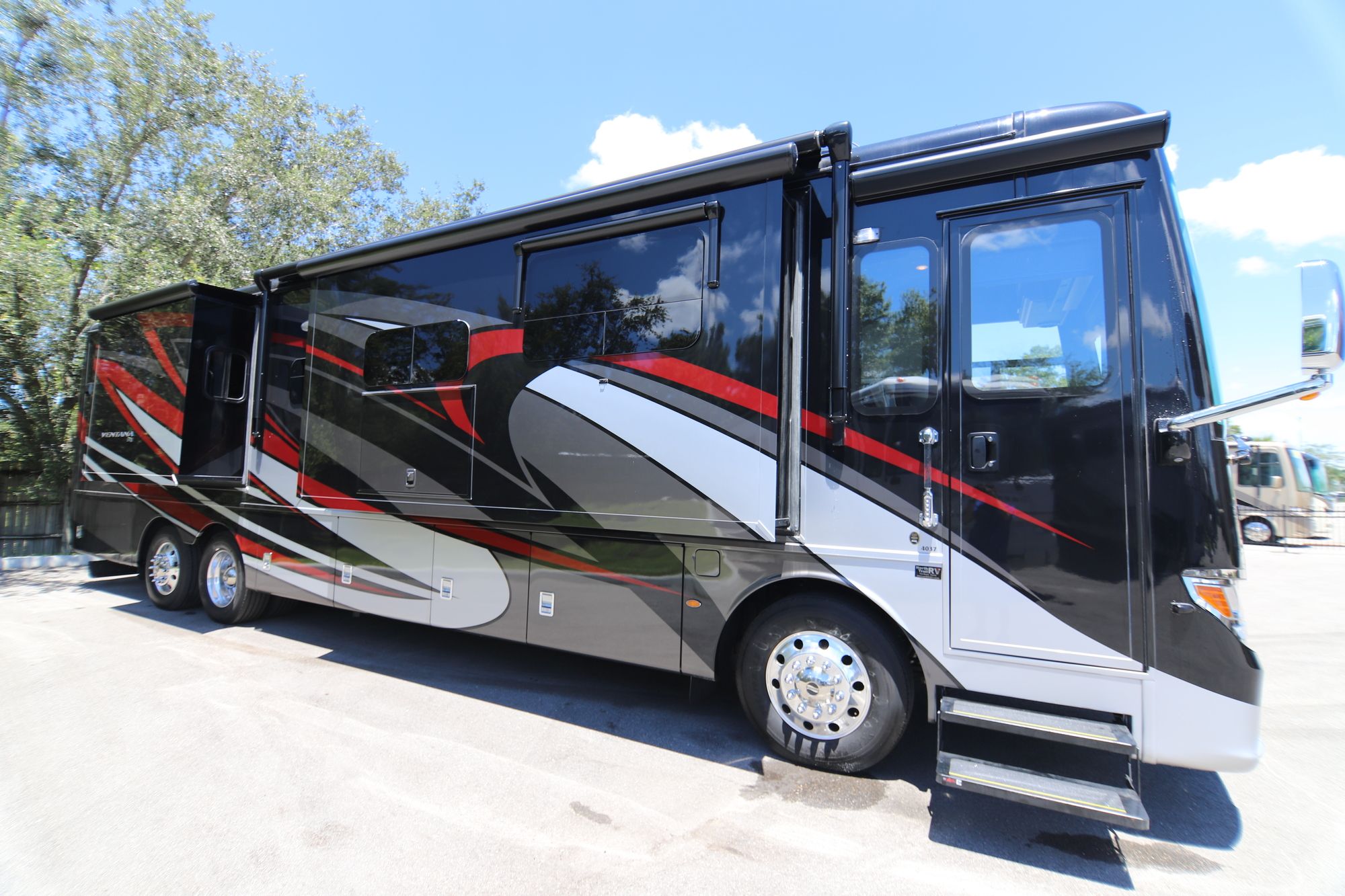 New 2019 Newmar Ventana 4037 Class A  For Sale