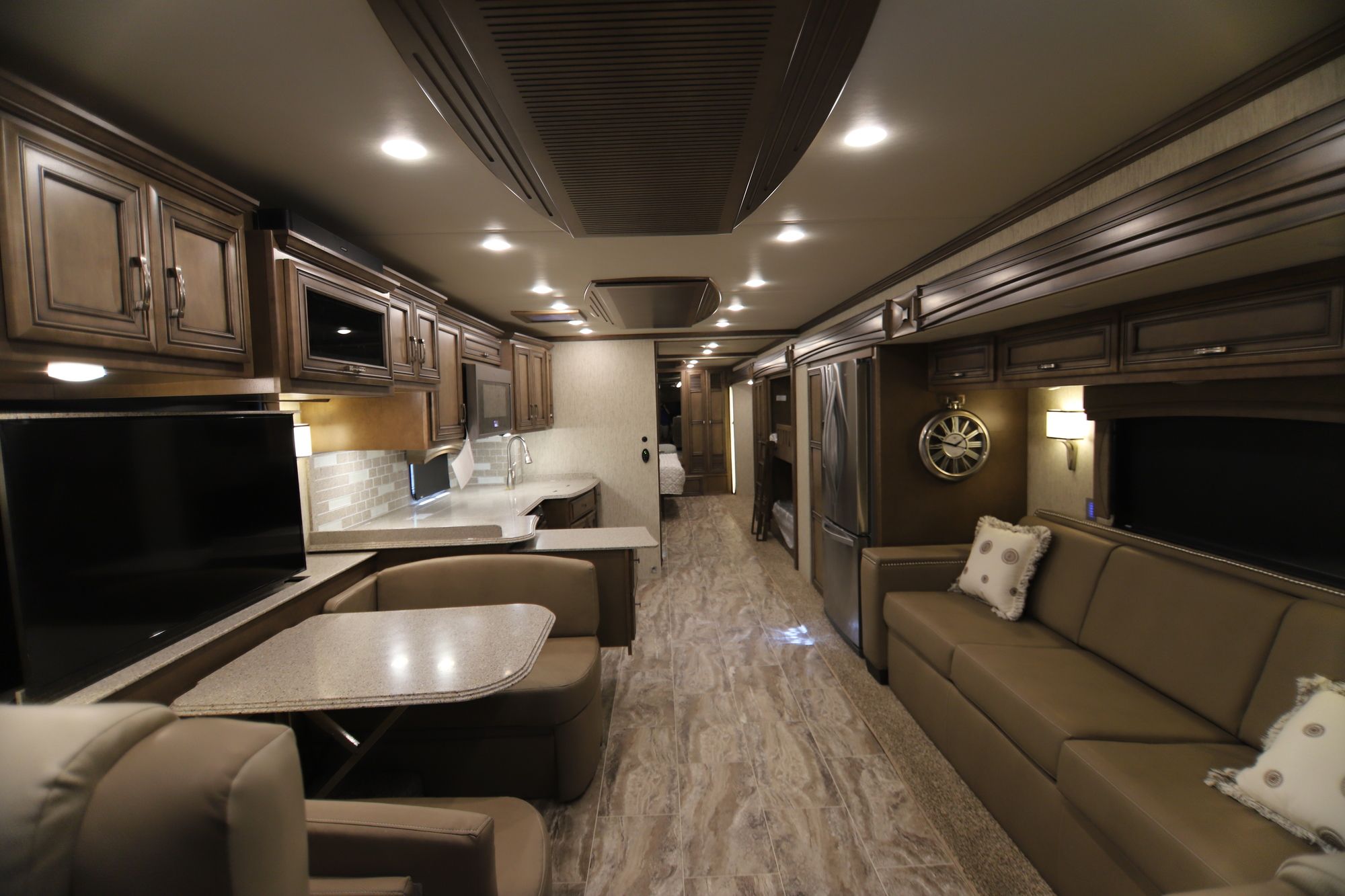 New 2019 Newmar Ventana Le 4045 BUNKS Class A  For Sale