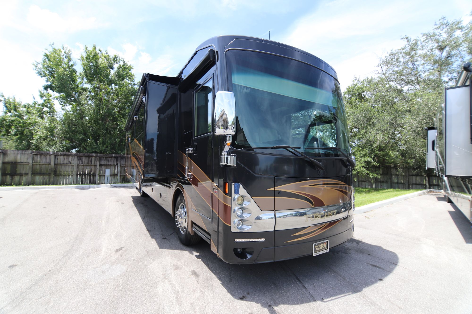 Used 2014 Thor Tuscany 40RX Class A  For Sale