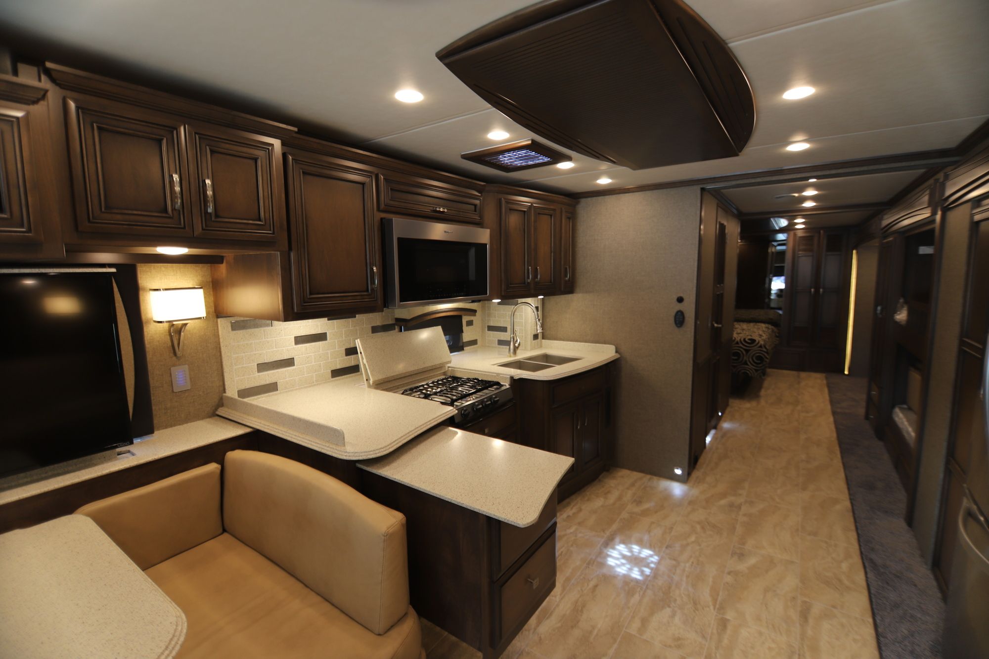 New 2019 Newmar Ventana Le 4045 Class A  For Sale