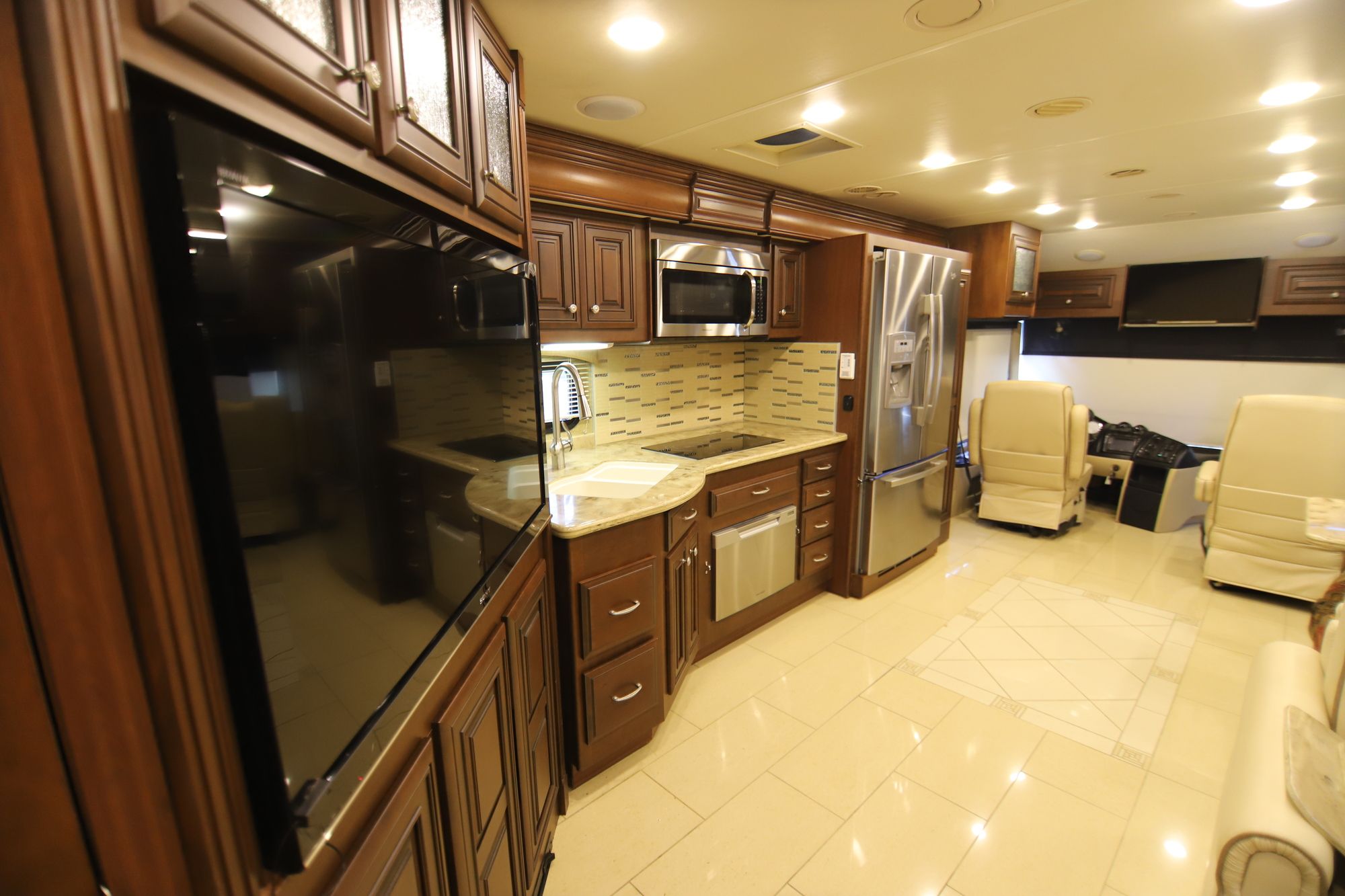 Used 2014 Thor Tuscany 40RX Class A  For Sale