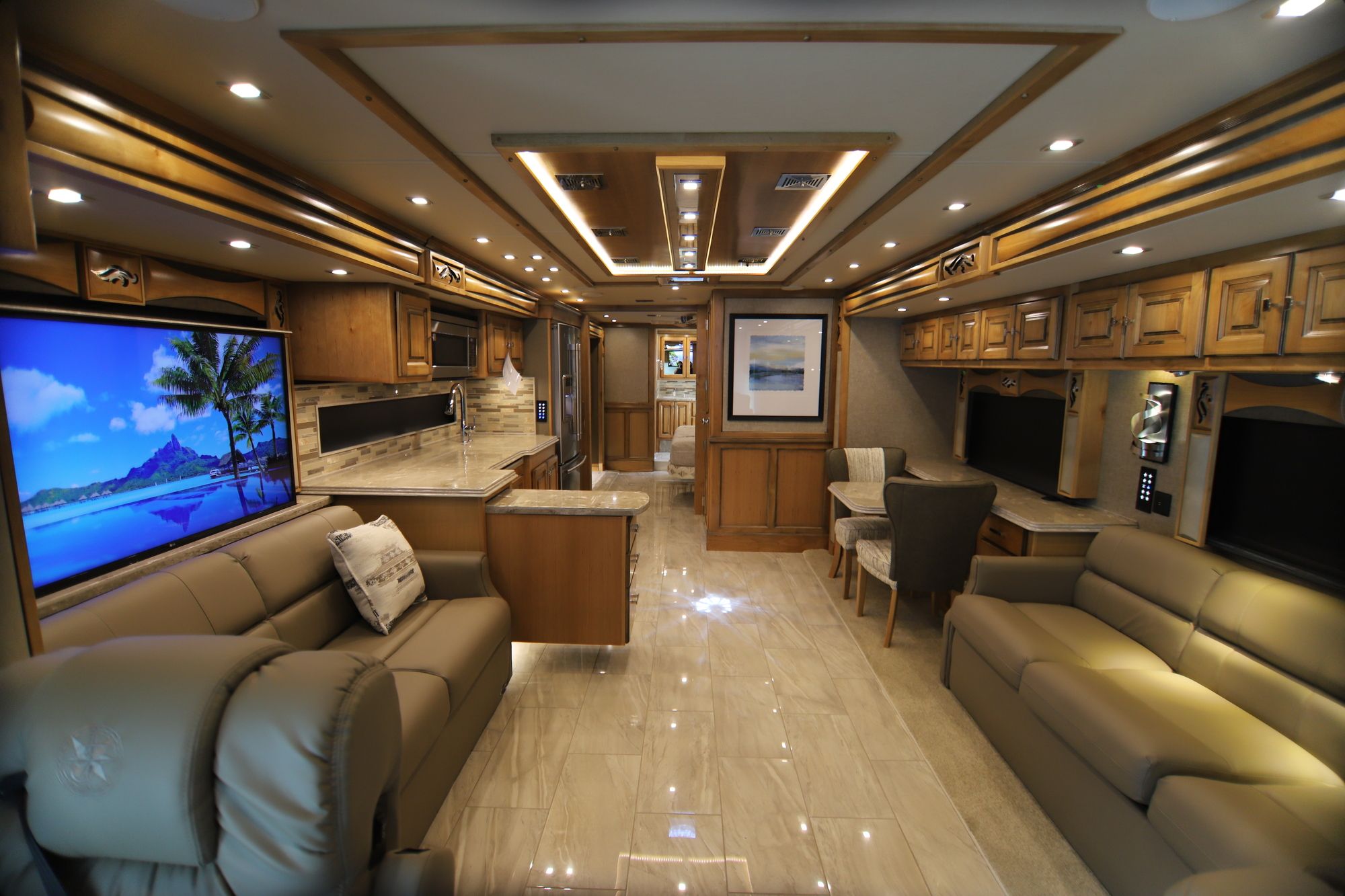 New 2019 Tiffin Motor Homes Phaeton 37BH Class A  For Sale