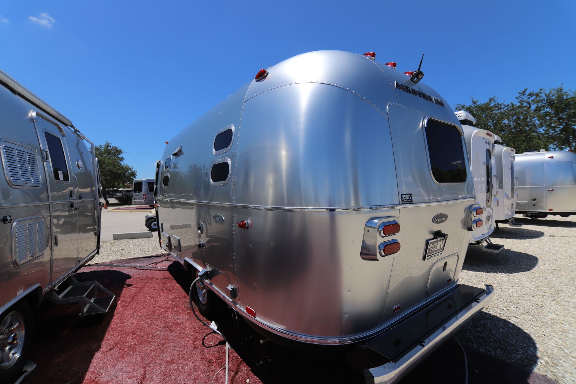 New 2019 Airstream Flying Cloud 19CB Travel Trailer  For Sale