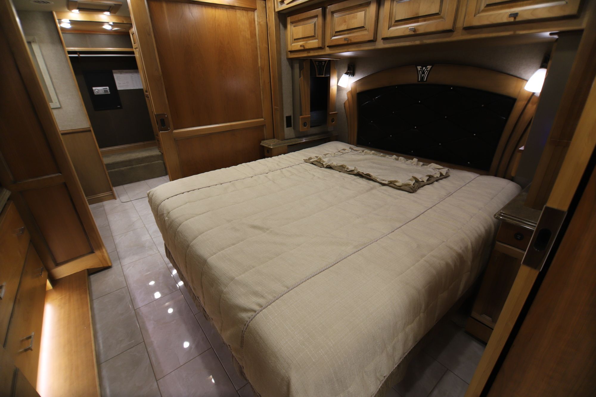 Used 2017 Tiffin Motor Homes Phaeton 44OH Class A  For Sale