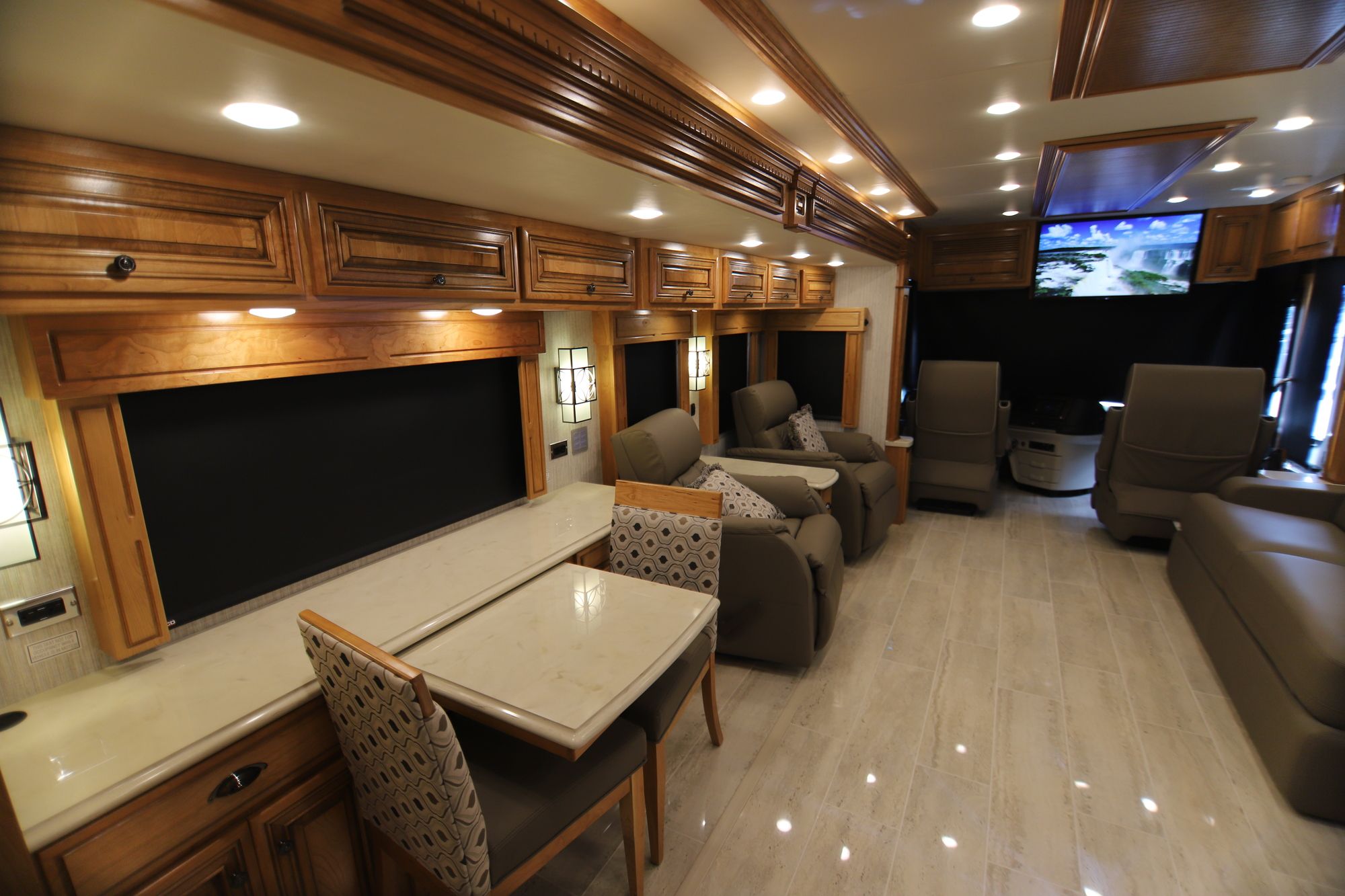 New 2019 Newmar Dutch Star 4369 Class A  For Sale