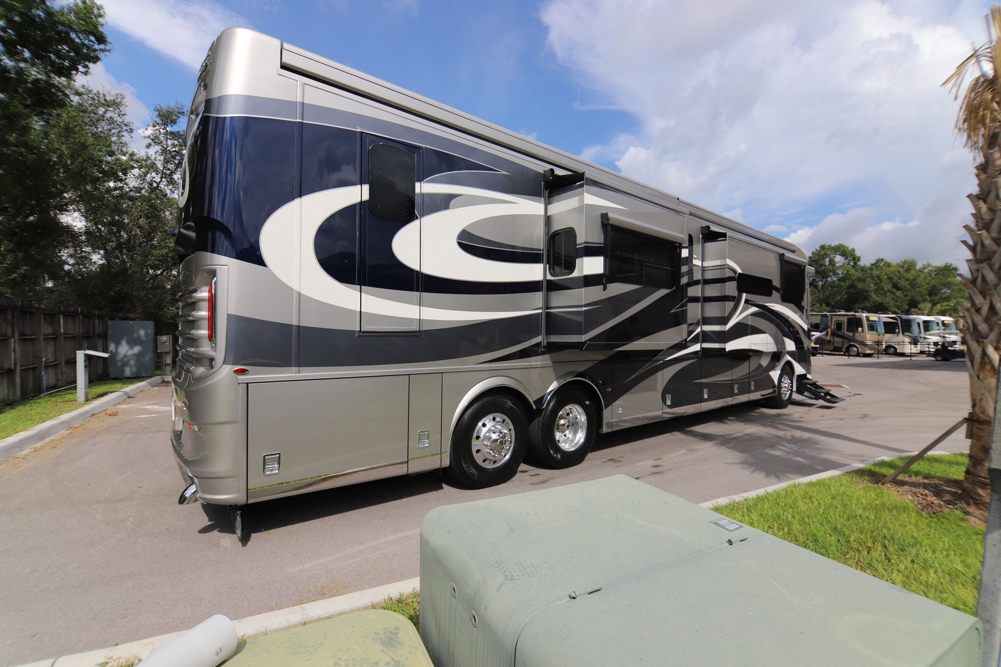 New 2019 Newmar Essex 4551 Class A  For Sale