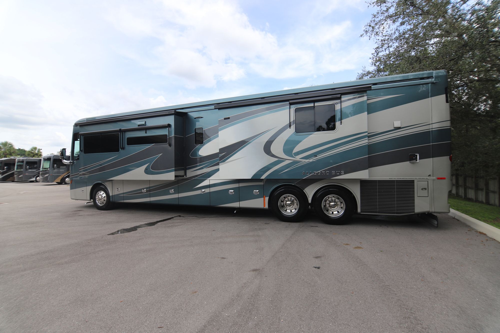 New 2019 Tiffin Motor Homes Allegro Bus 45MP Class A  For Sale