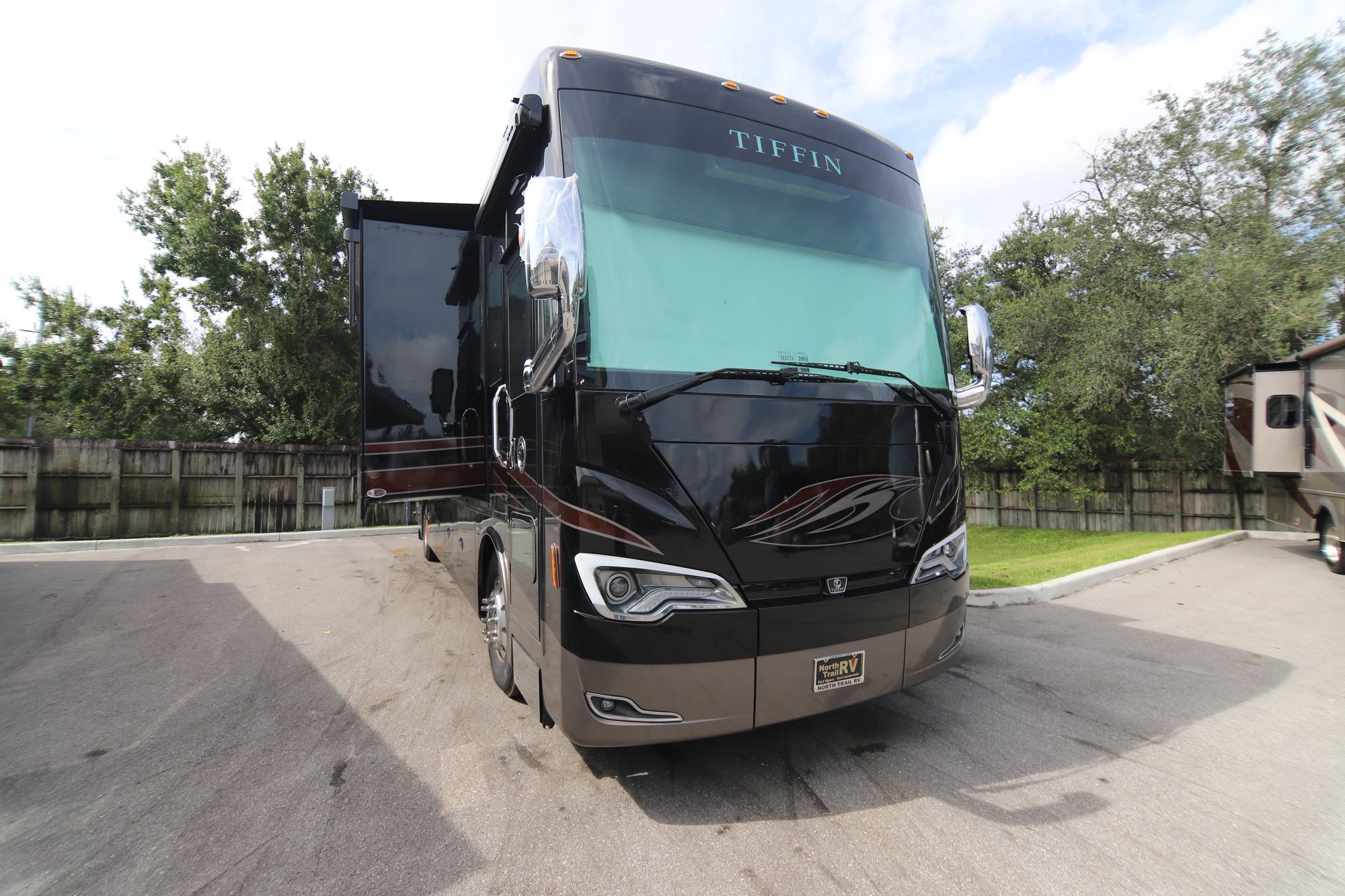 New 2019 Tiffin Motor Homes Allegro Bus 40IP Class A  For Sale