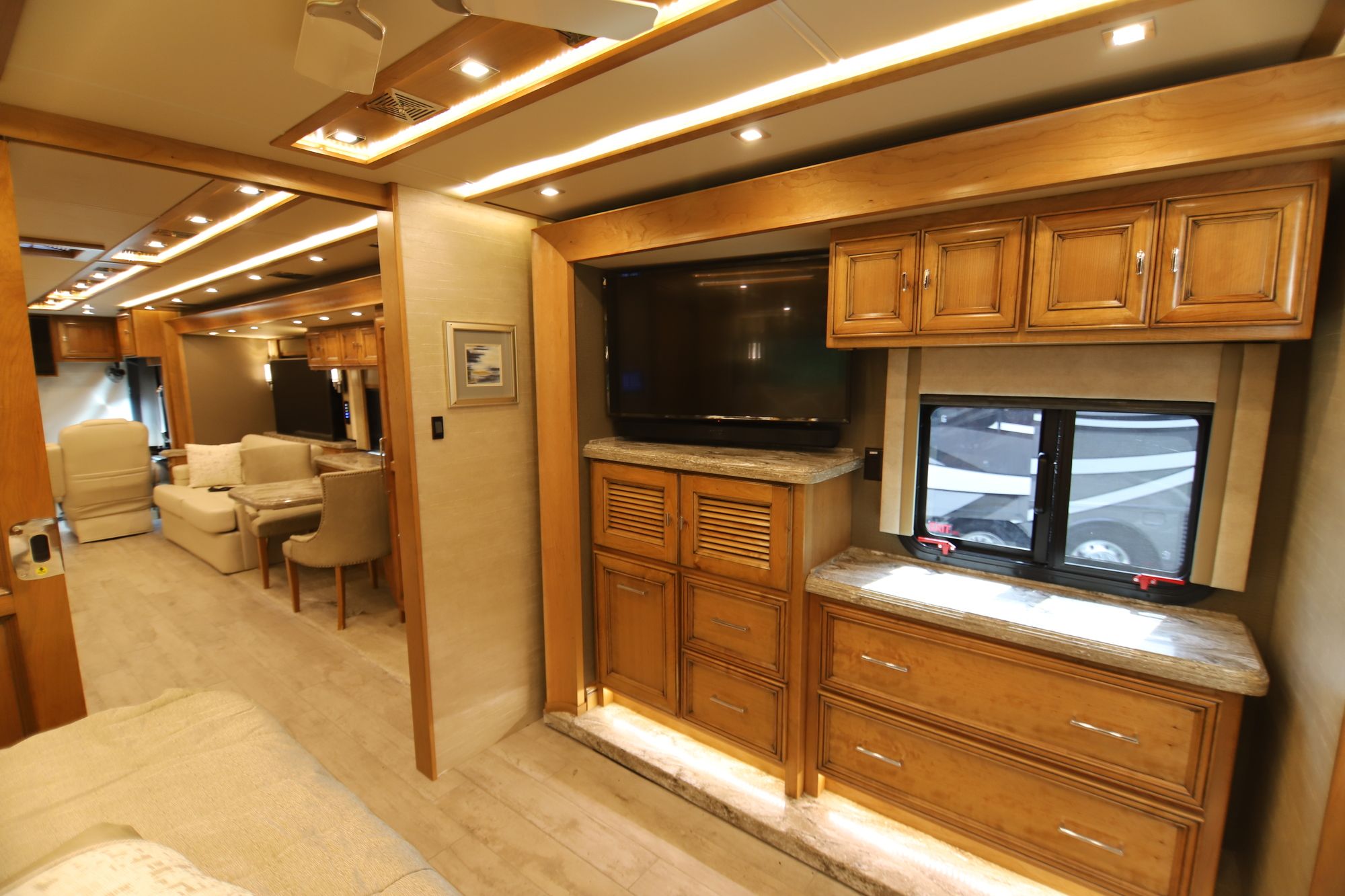 New 2019 Tiffin Motor Homes Allegro Bus 40IP Class A  For Sale