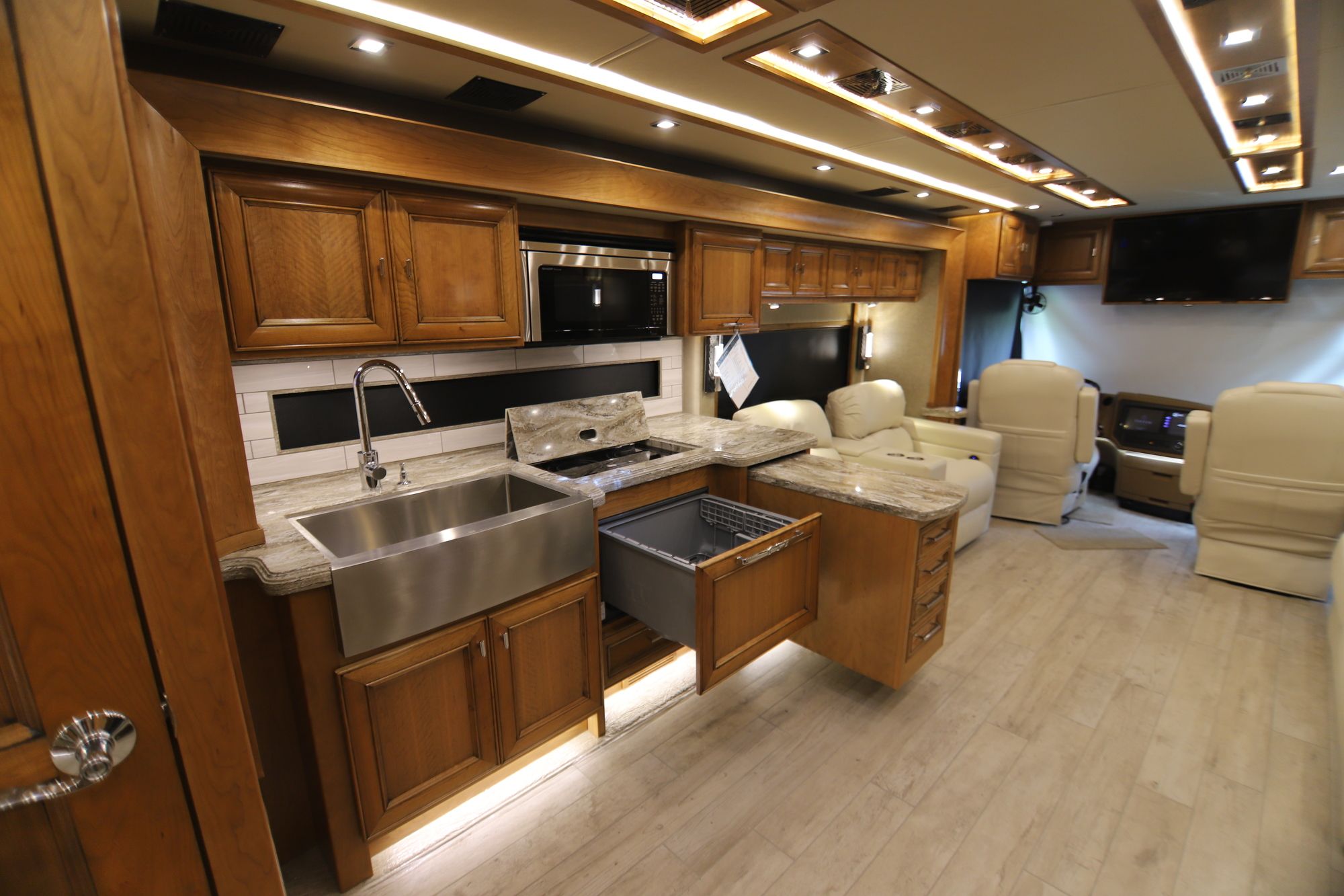 New 2019 Tiffin Motor Homes Allegro Bus 40IP Class A  For Sale