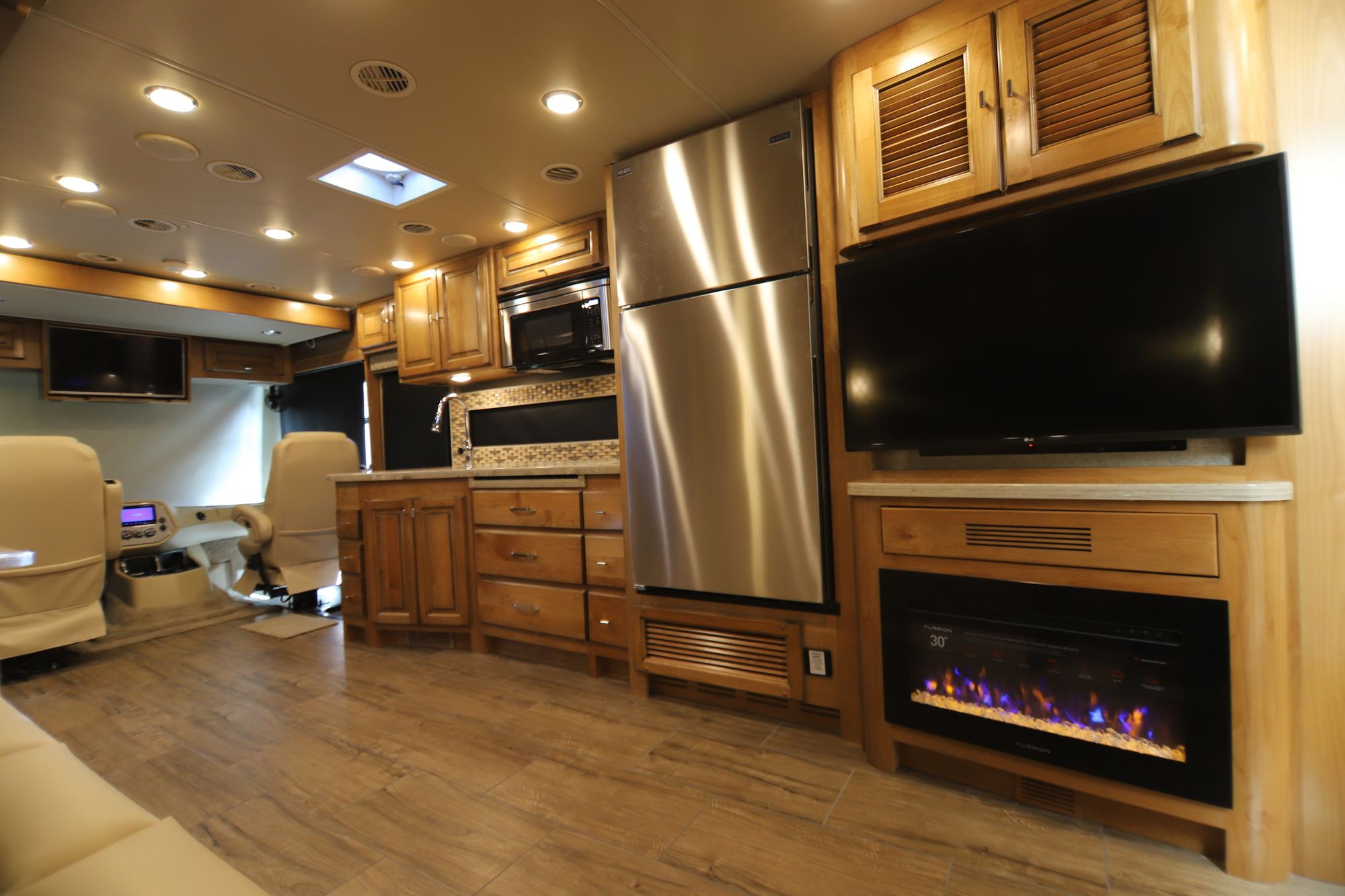 New 2019 Tiffin Motor Homes Allegro 32SA Class A  For Sale