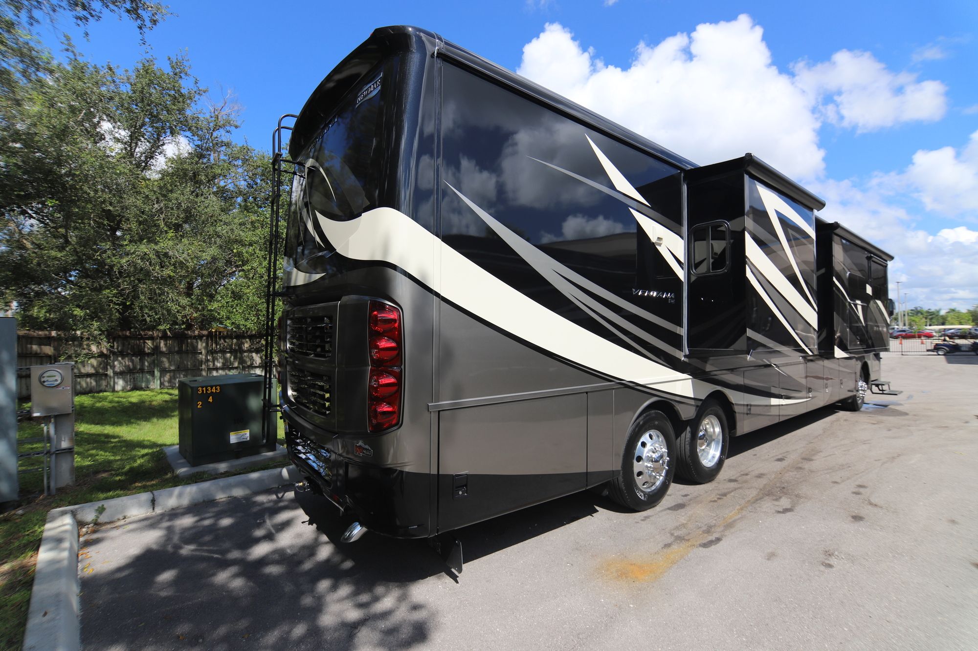 New 2019 Newmar Ventana 4369 Class A  For Sale