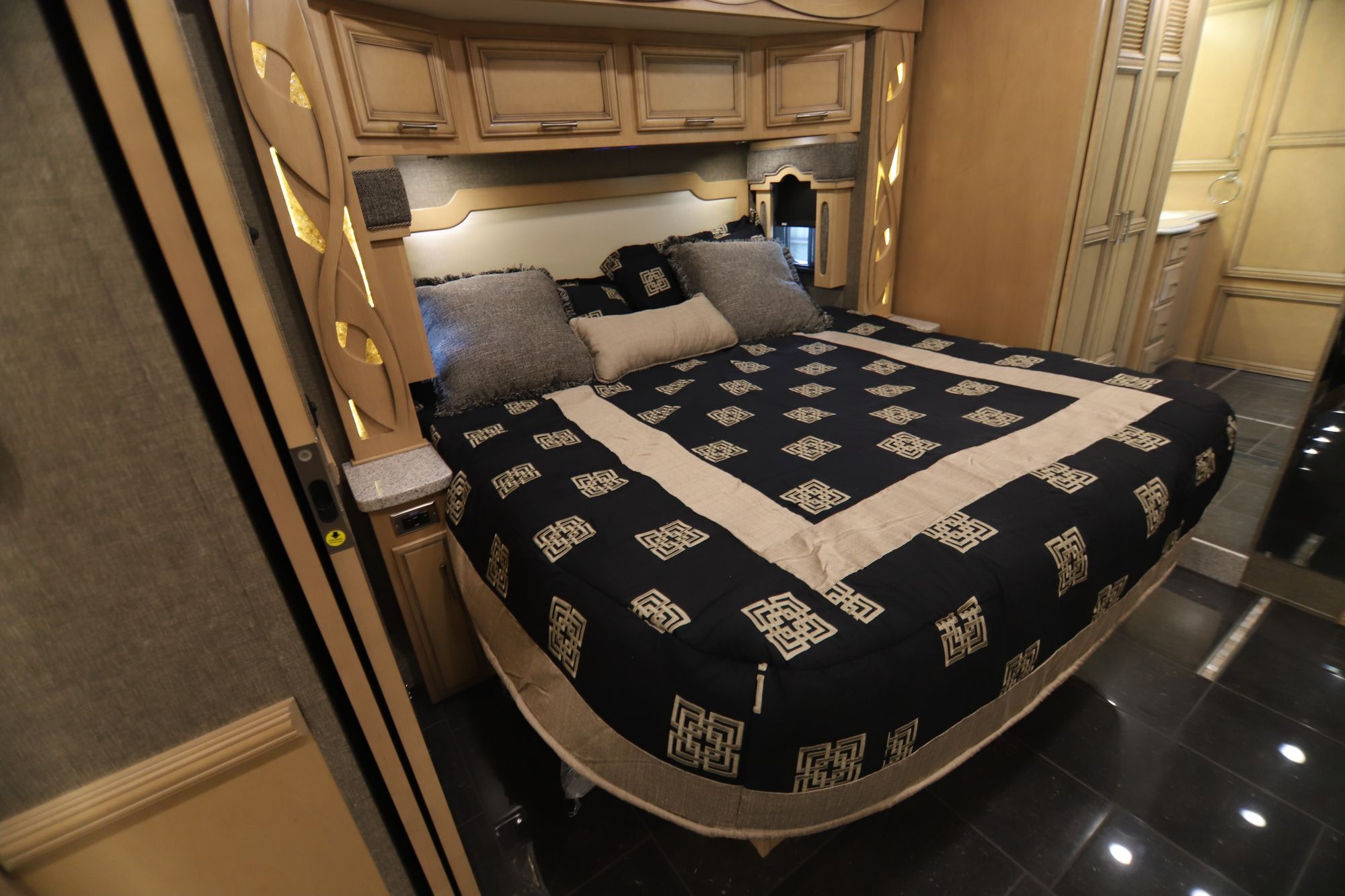 New 2019 Newmar Ventana 4369 Class A  For Sale