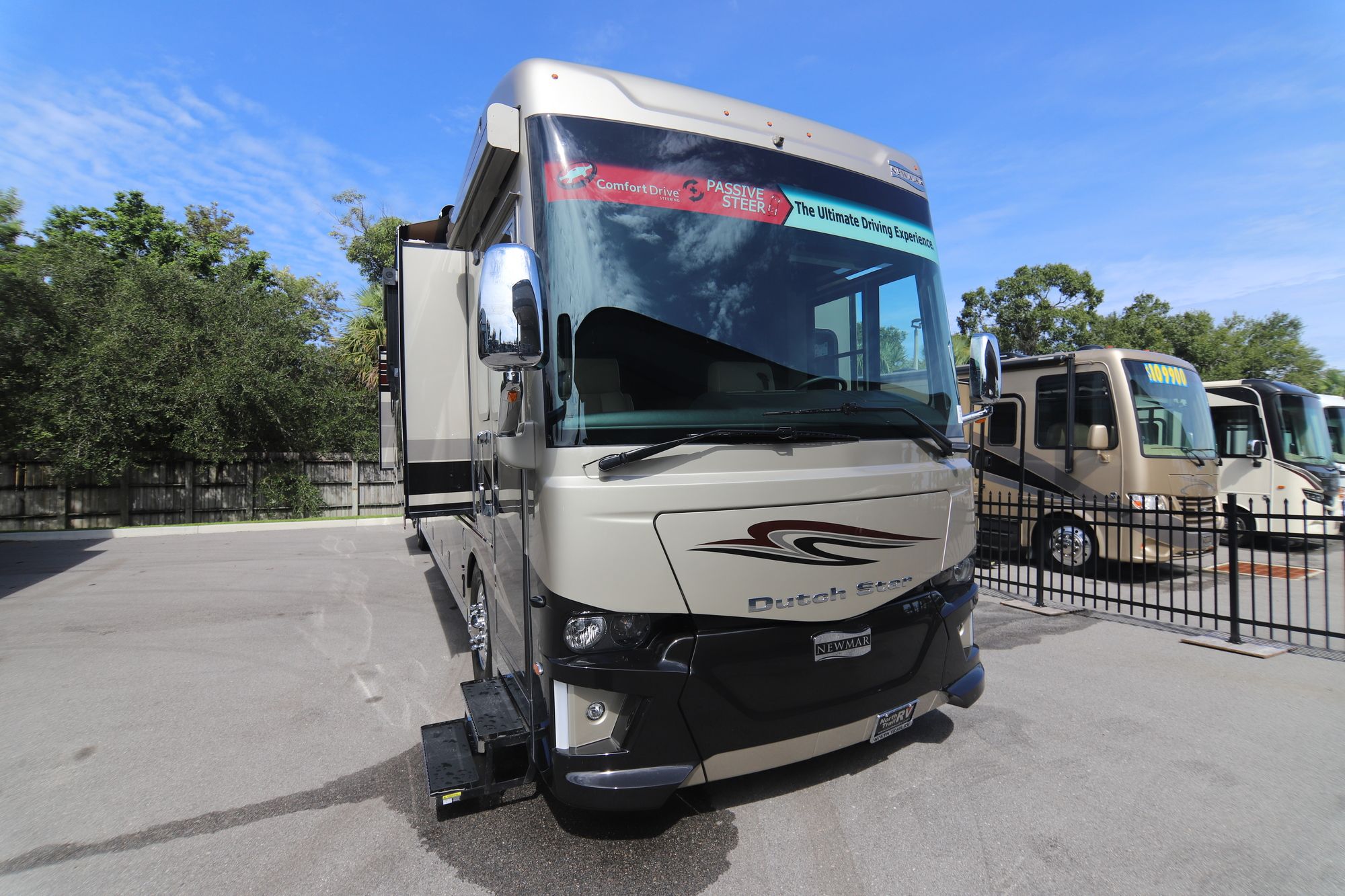 New 2019 Newmar Dutch Star 4369 Class A  For Sale