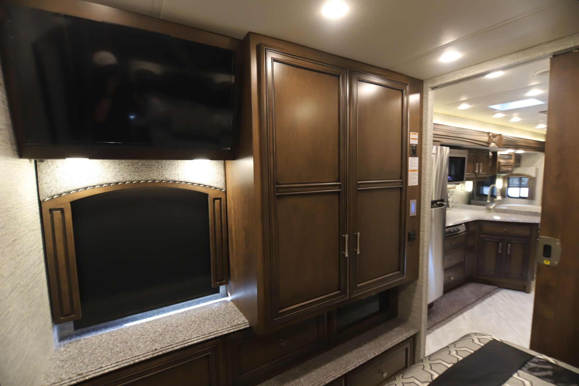 New 2019 Newmar Canyon Star 3927 Class A  For Sale