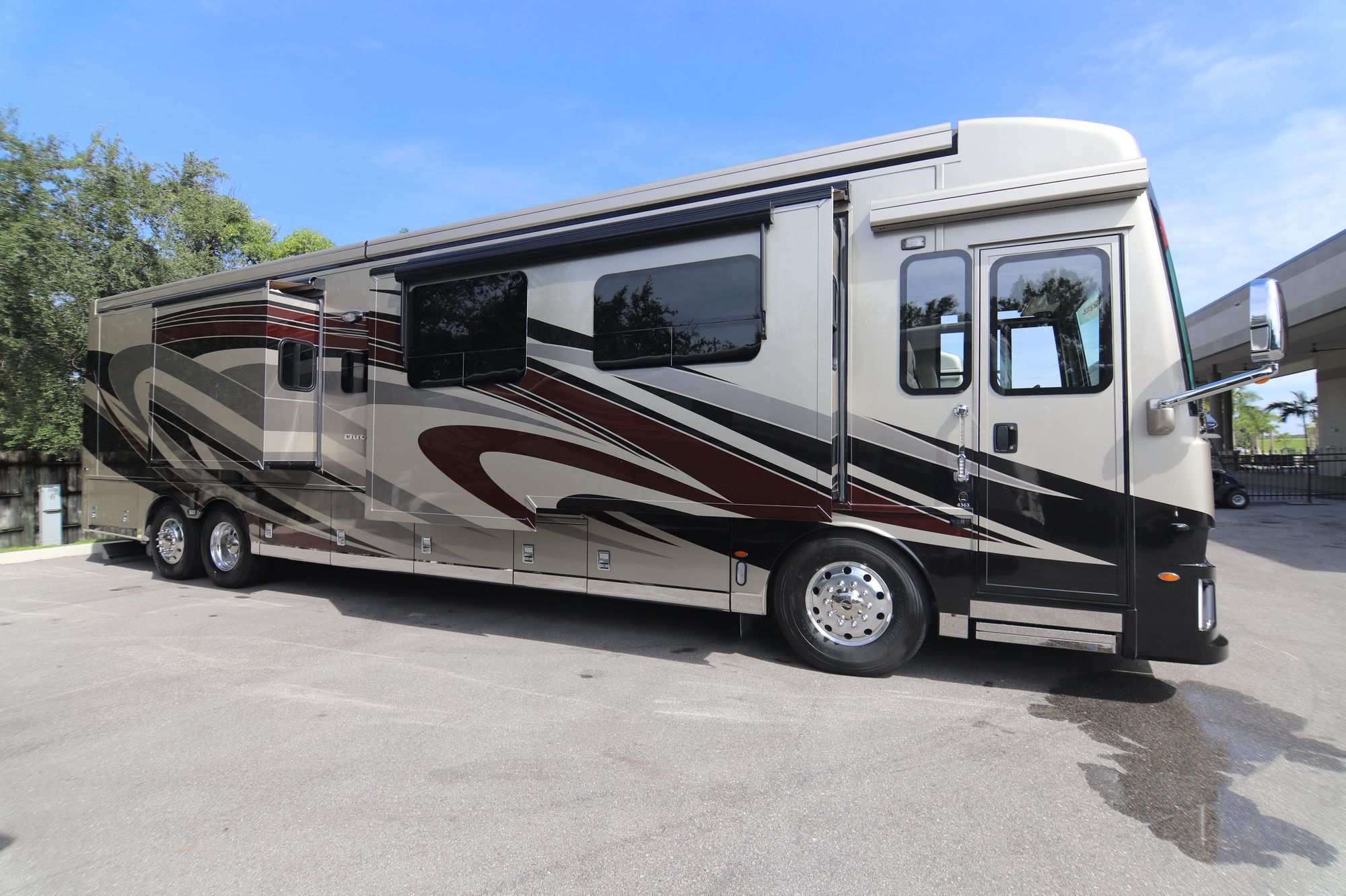 New 2019 Newmar Dutch Star 4363 Class A  For Sale