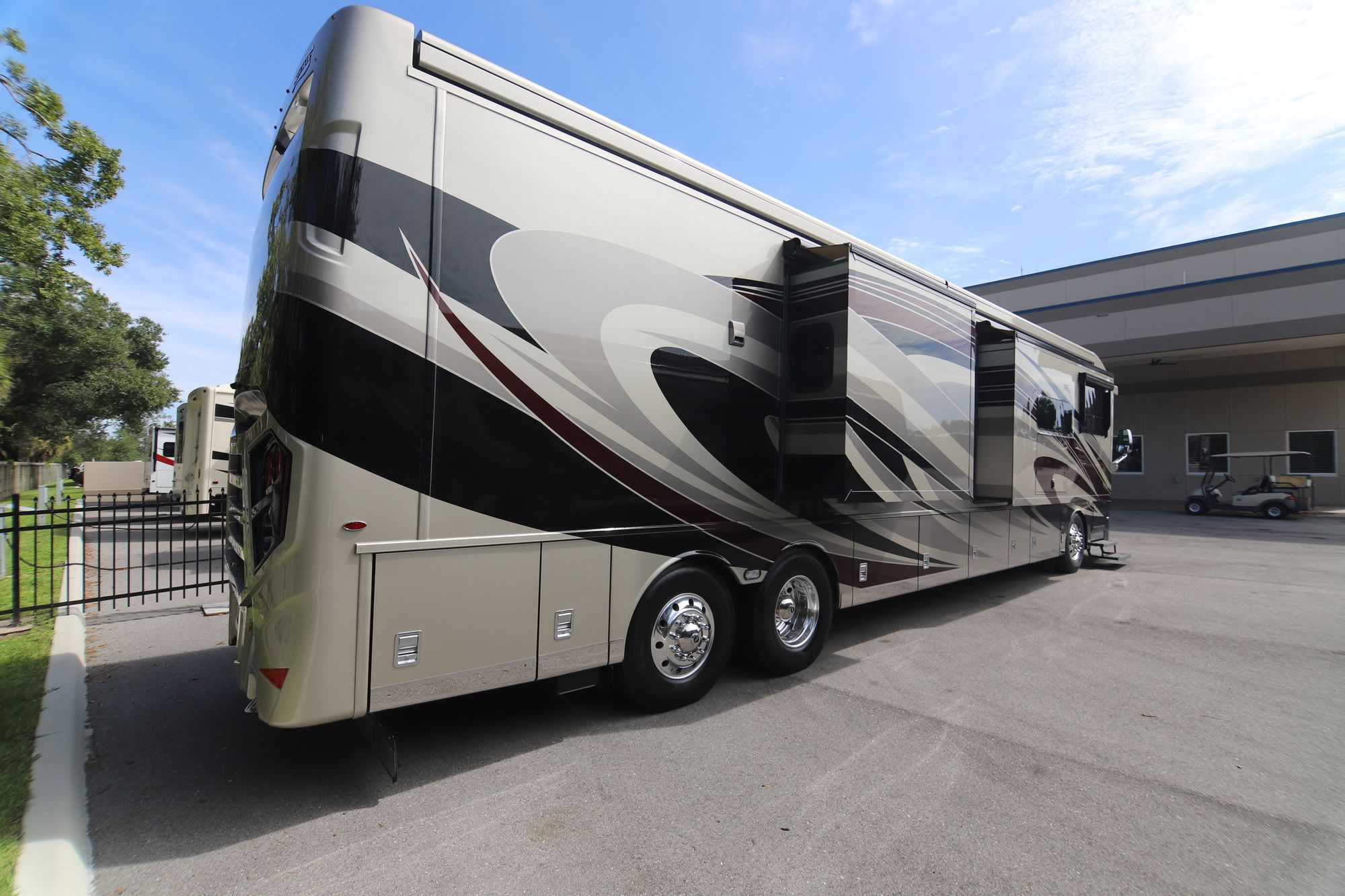 New 2019 Newmar Dutch Star 4369 Class A  For Sale