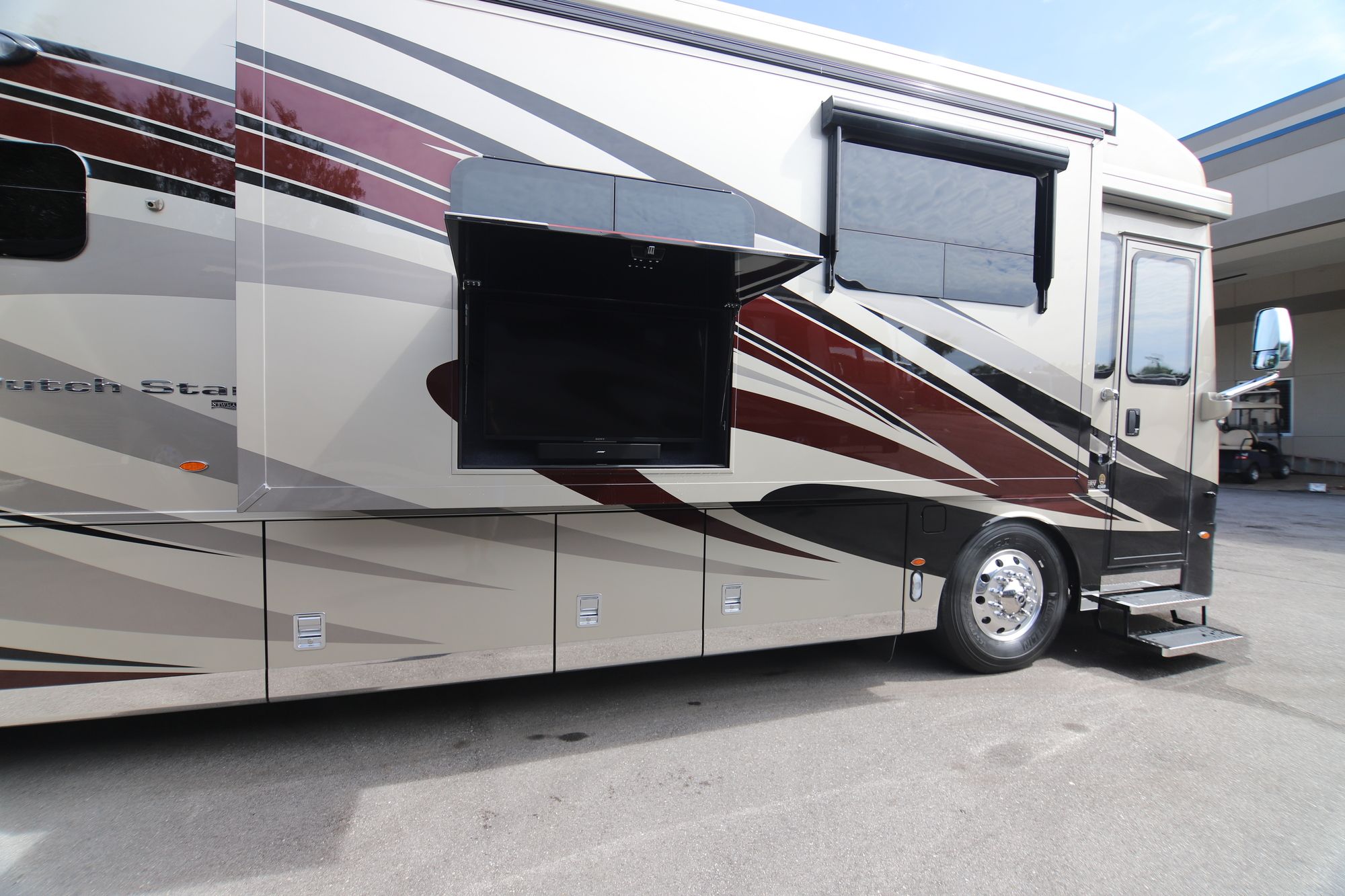 New 2019 Newmar Dutch Star 4369 Class A  For Sale