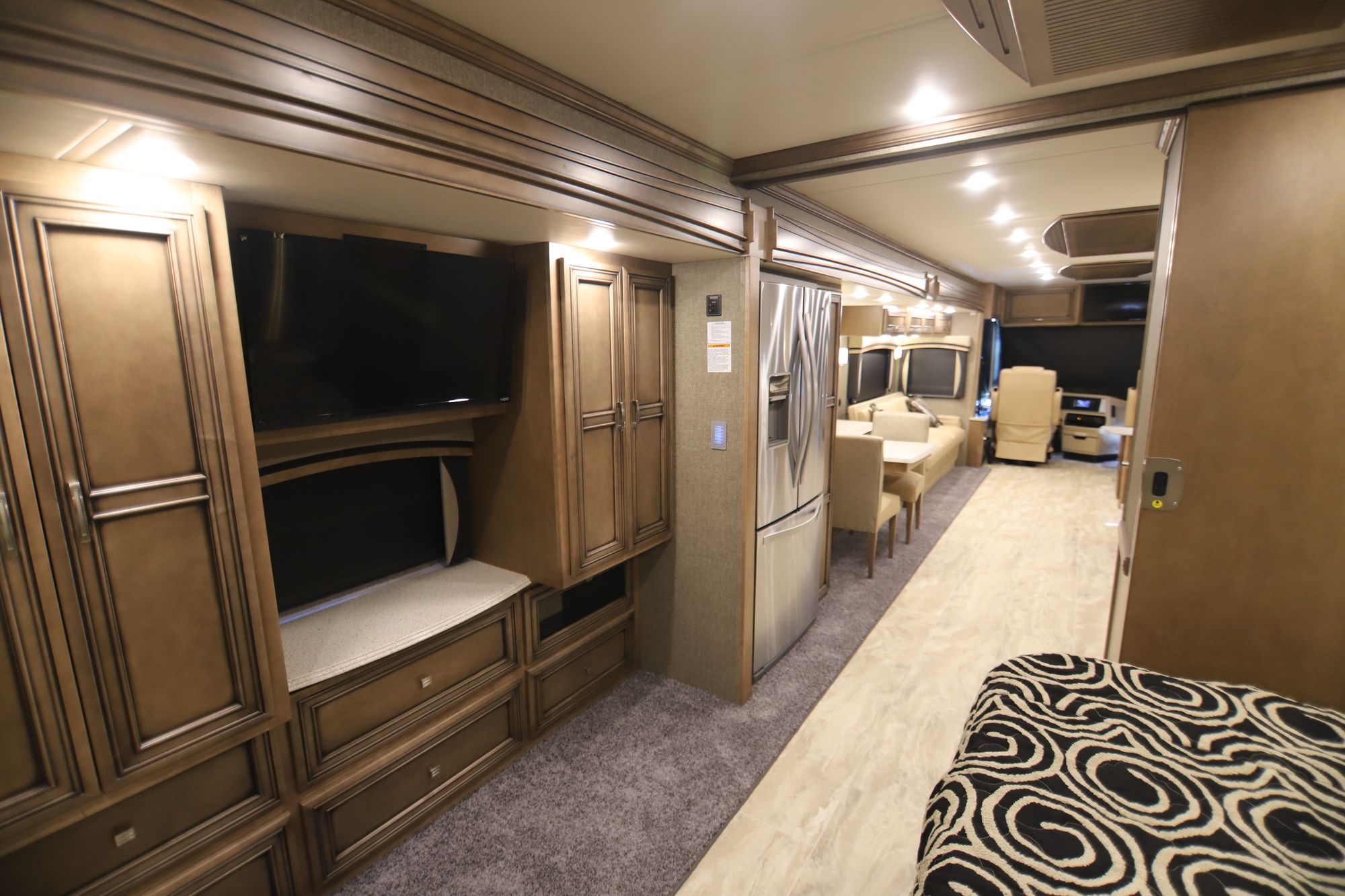 New 2019 Newmar Ventana Le 4037 Class A  For Sale