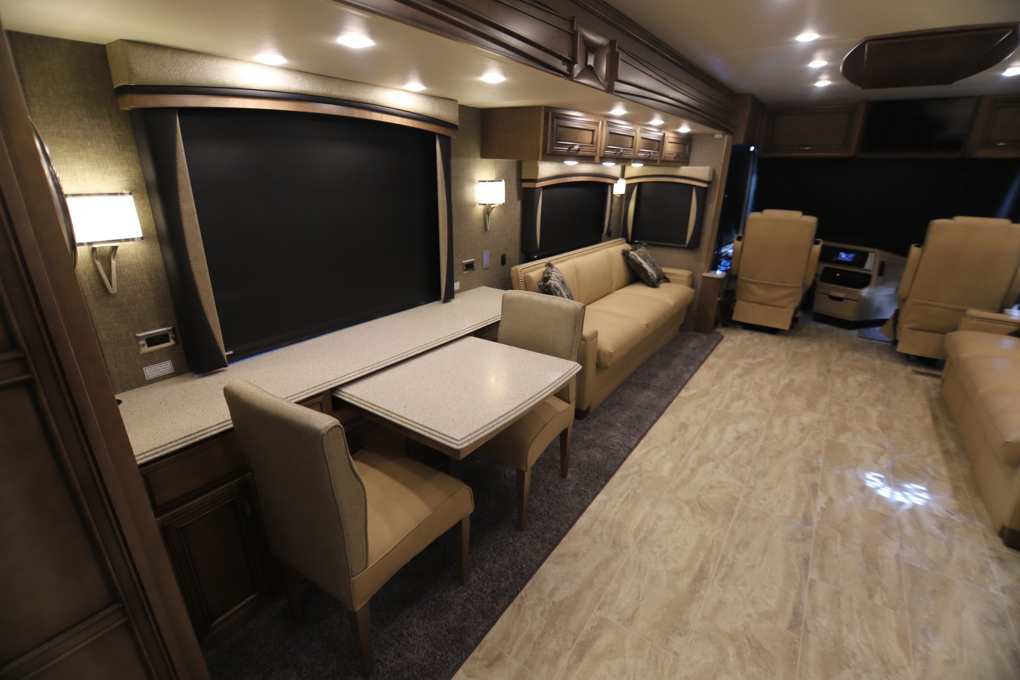 New 2019 Newmar Ventana Le 4037 Class A  For Sale