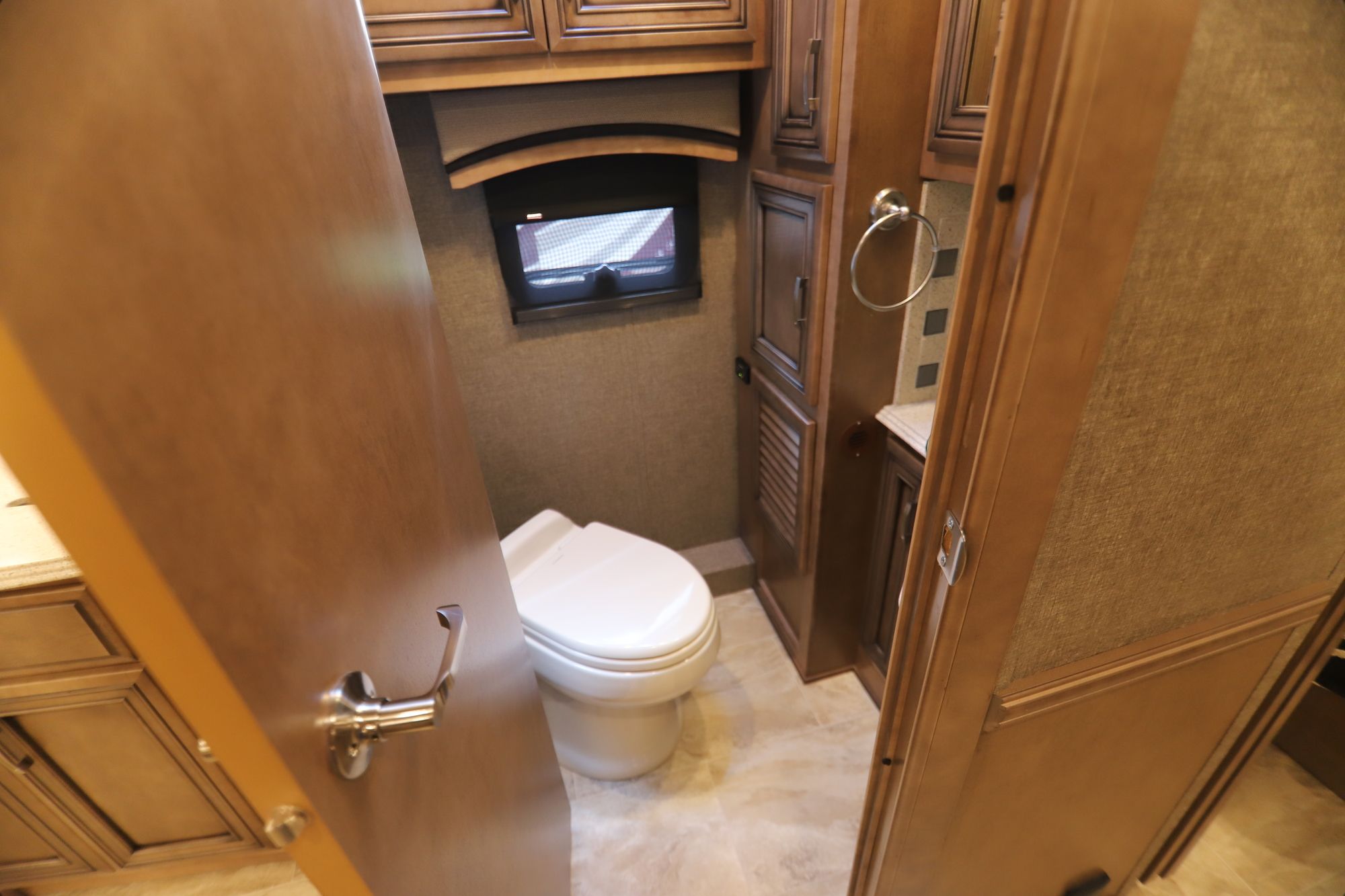 New 2019 Newmar Ventana Le 4037 Class A  For Sale