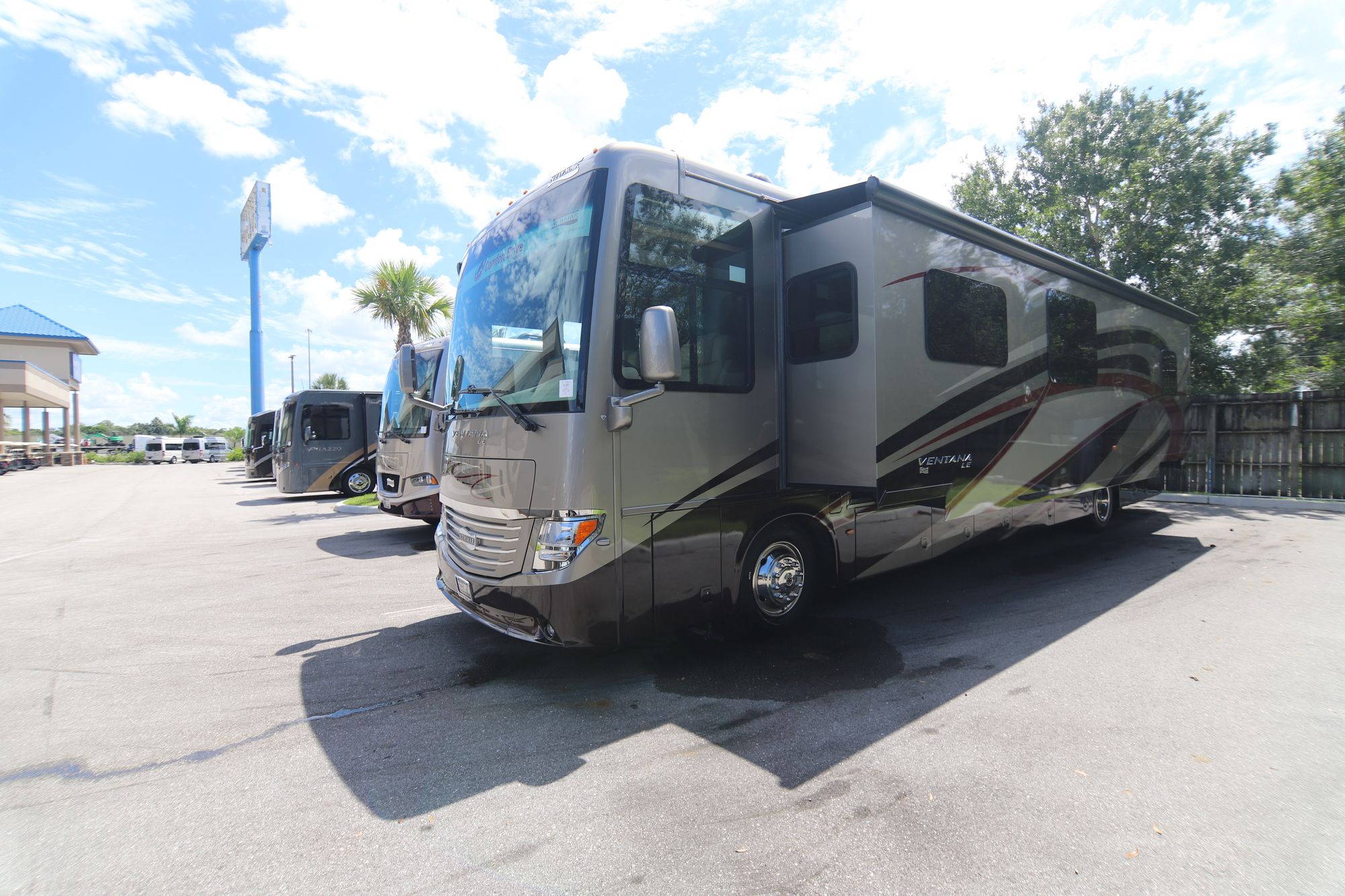 New 2019 Newmar Ventana Le 4037 Class A  For Sale