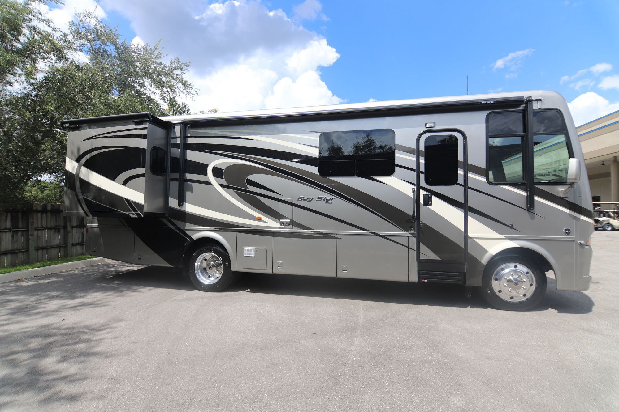 New 2019 Newmar Bay Star 3014 Class A  For Sale