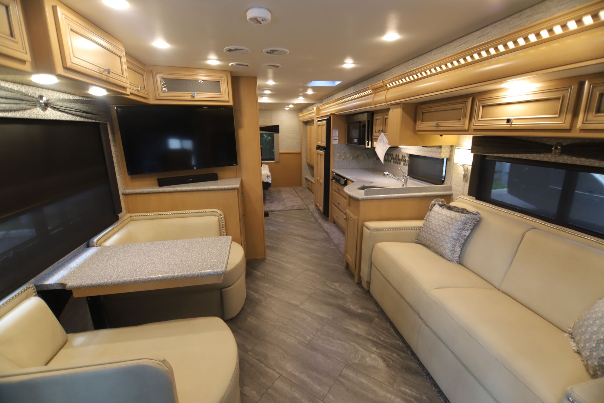 New 2019 Newmar Bay Star 3014 Class A  For Sale