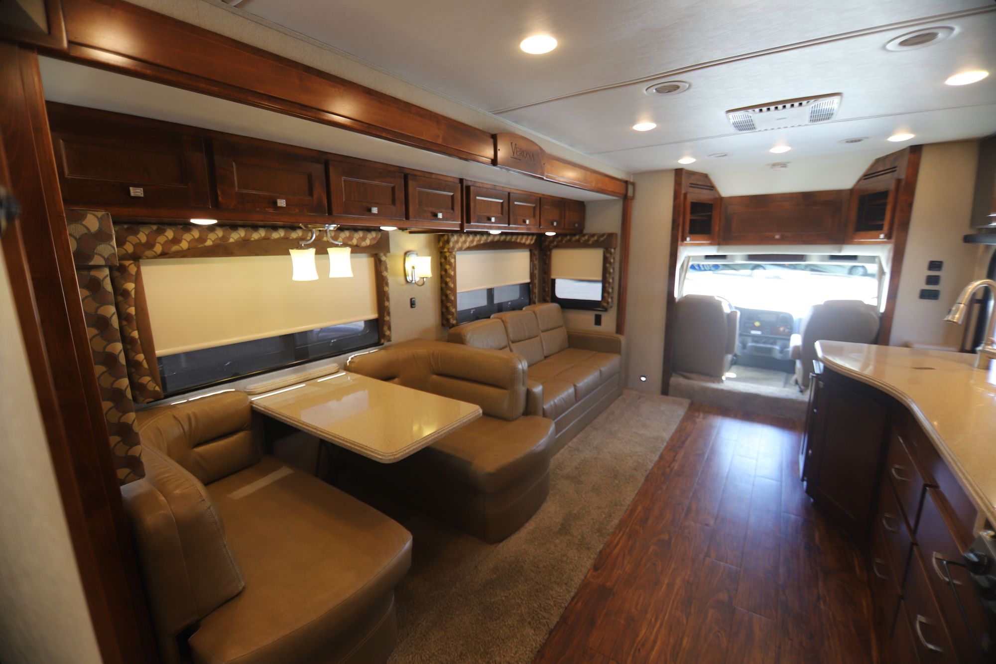 Used 2017 Renegade Rv Verona 40VBH Super C  For Sale