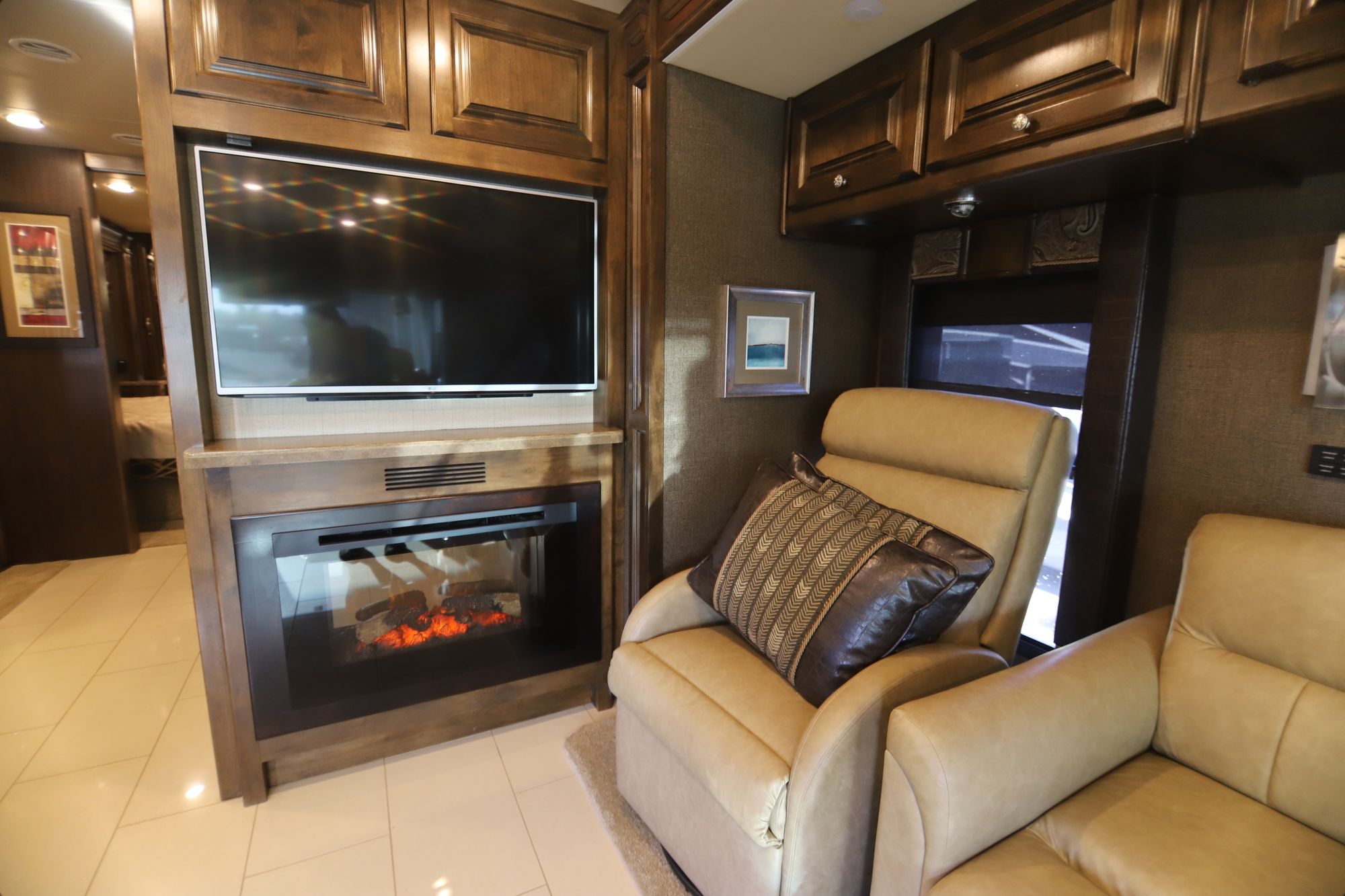 Used 2016 Tiffin Motor Homes Allegro Red 37PA Class A  For Sale