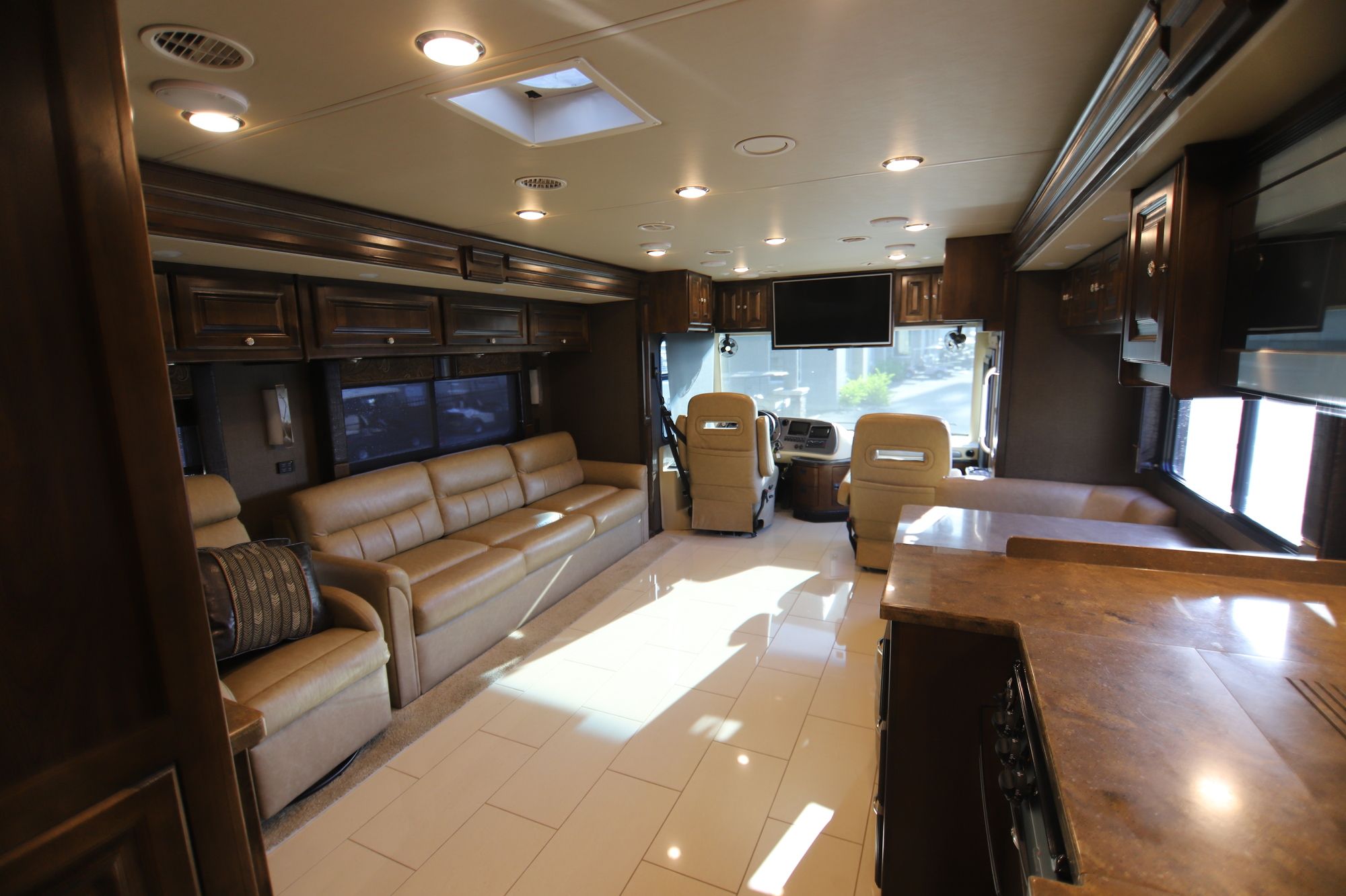 Used 2016 Tiffin Motor Homes Allegro Red 37PA Class A  For Sale