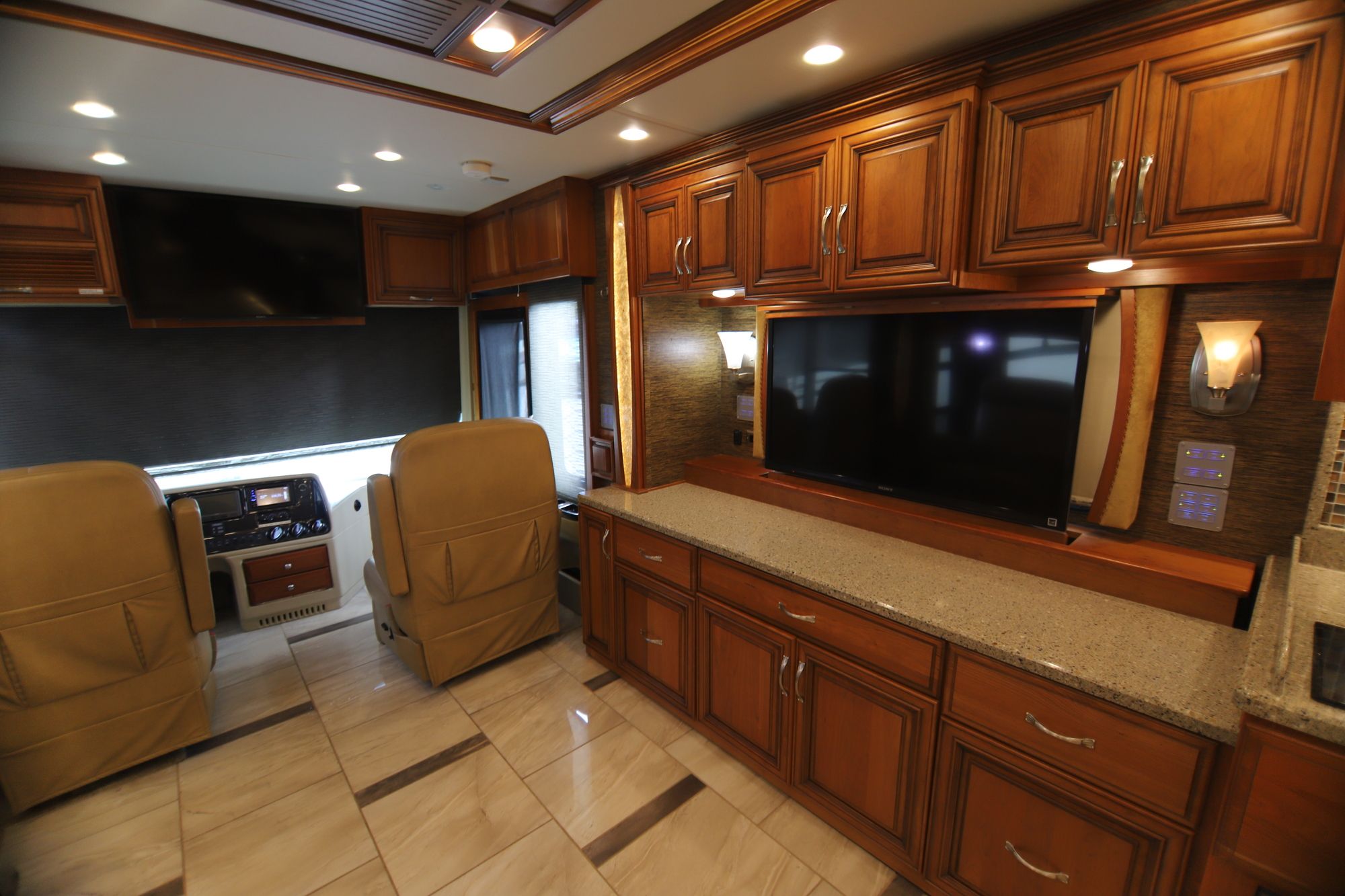 Used 2014 Newmar Mountain Aire 4369 Class A  For Sale