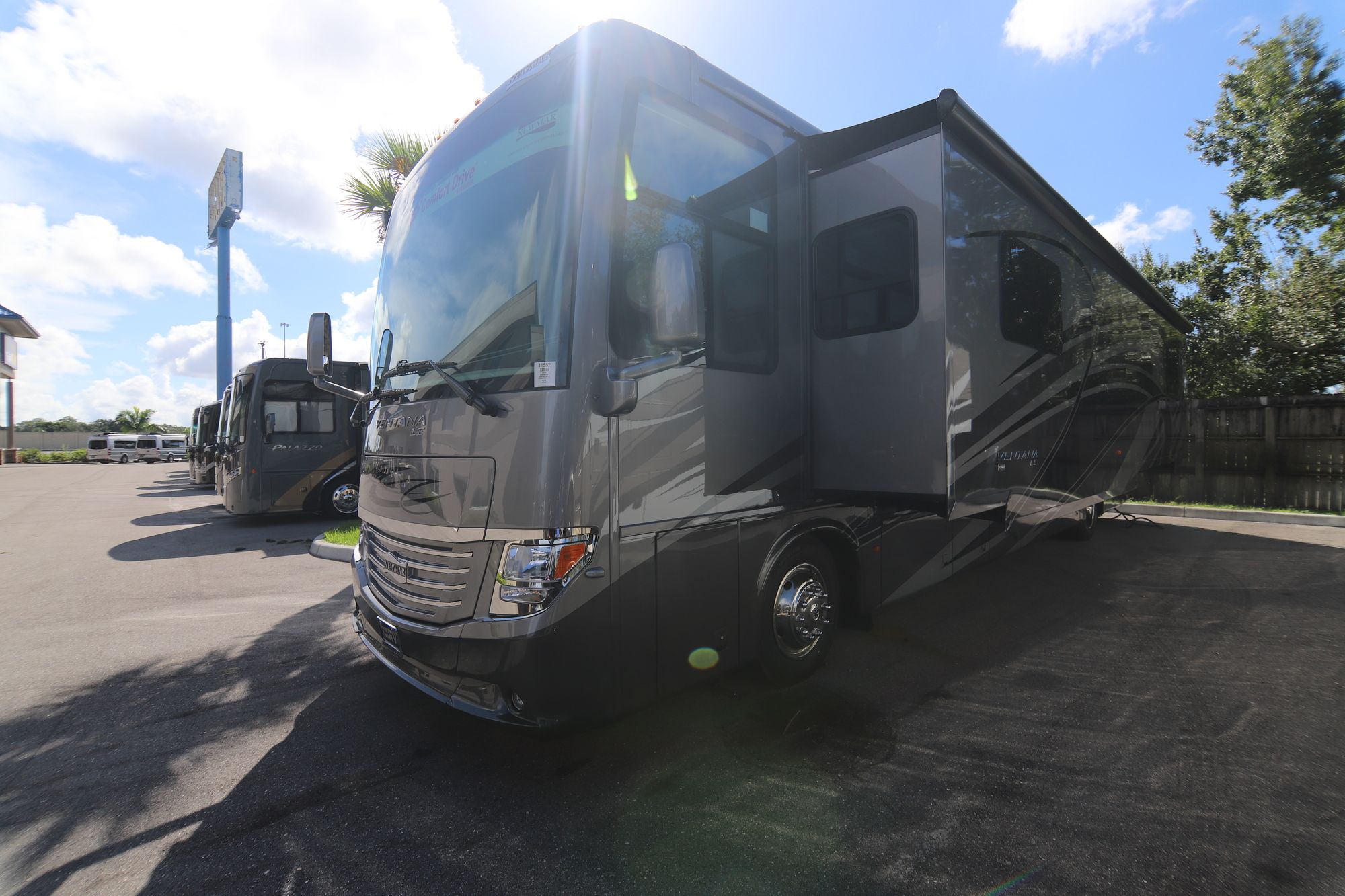 New 2019 Newmar Ventana Le BUNKS Class A  For Sale